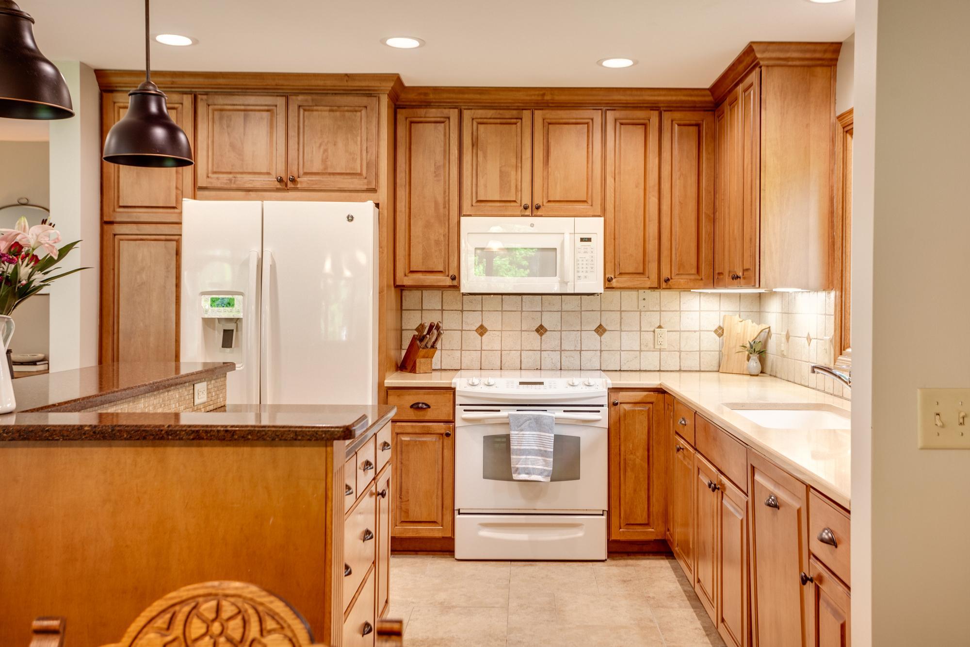 12241 Robin Road