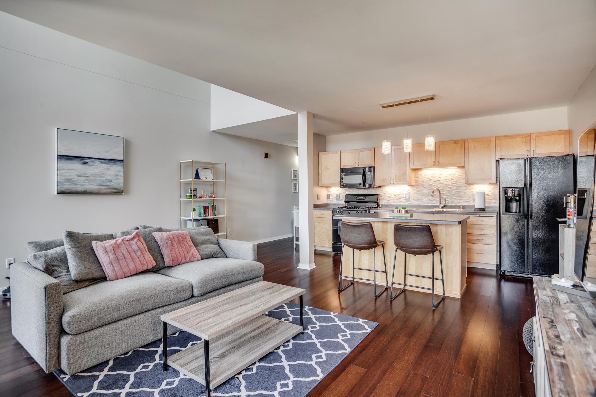 1829 3rd Avenue S Unit: 213