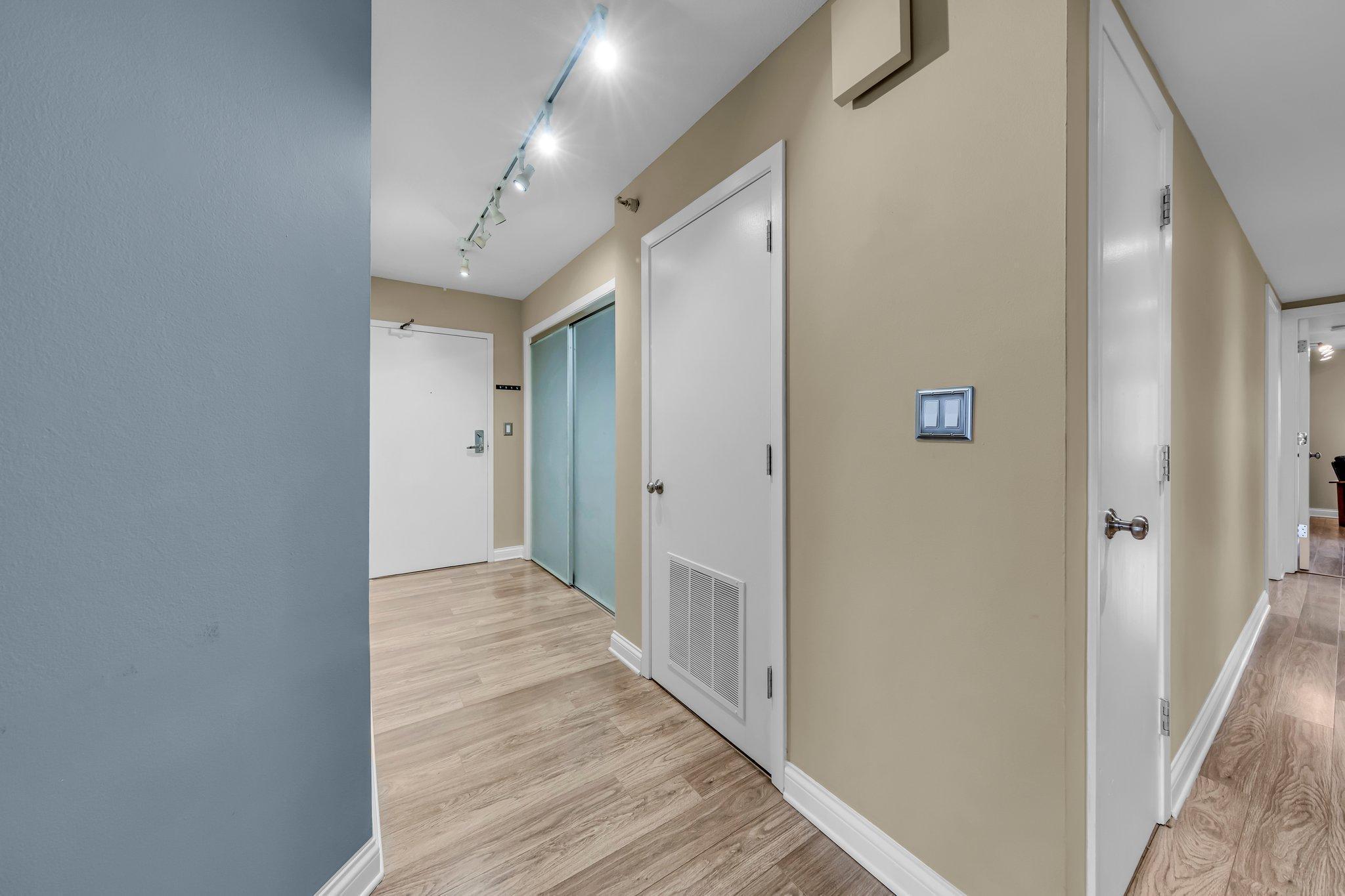 110 1st Avenue NE Unit: F701