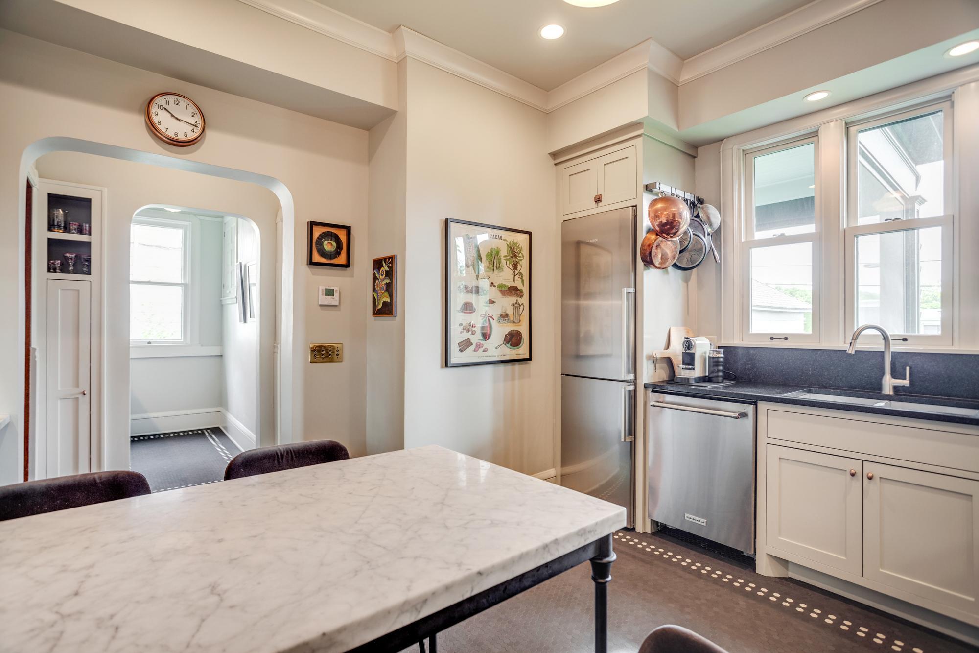 2301 Aldrich Avenue S