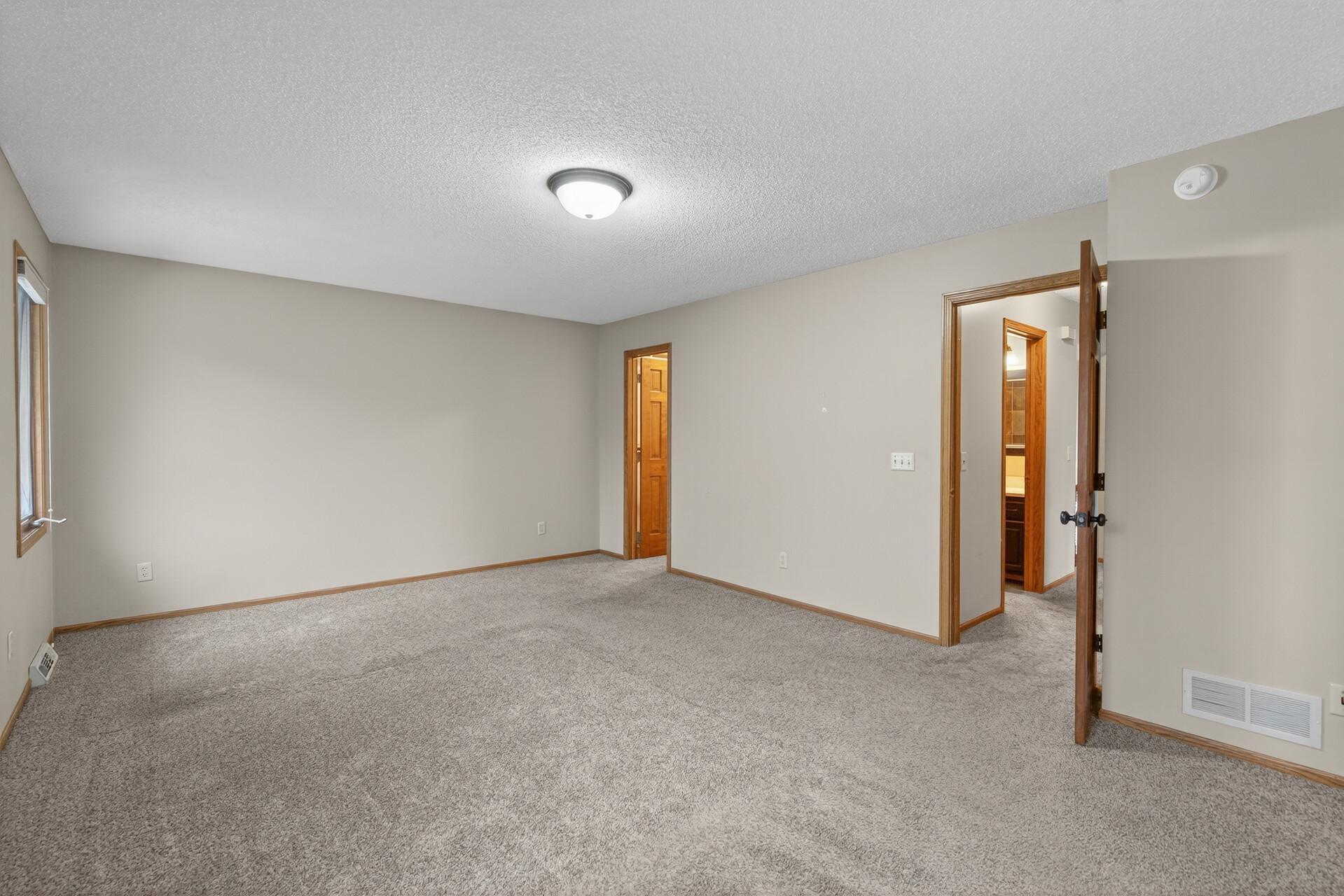 11035 Pheasant Lane N