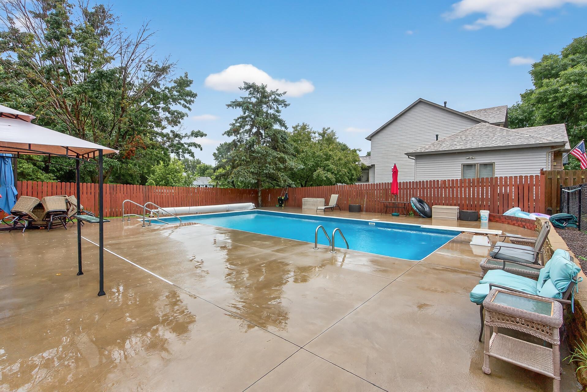11035 Pheasant Lane N
