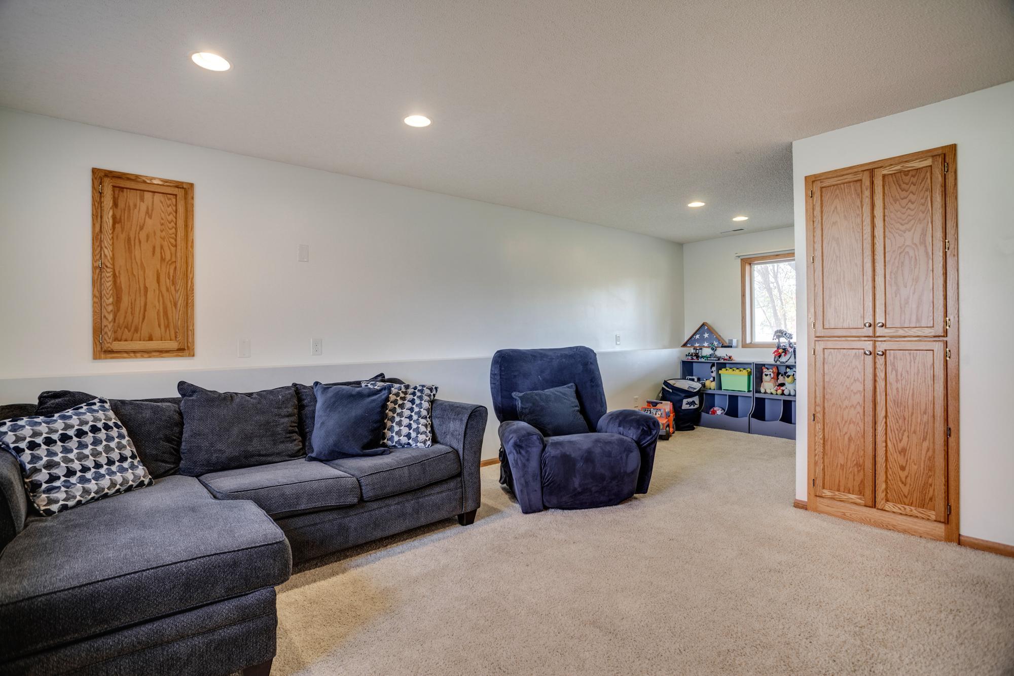 348 Columbine Lane