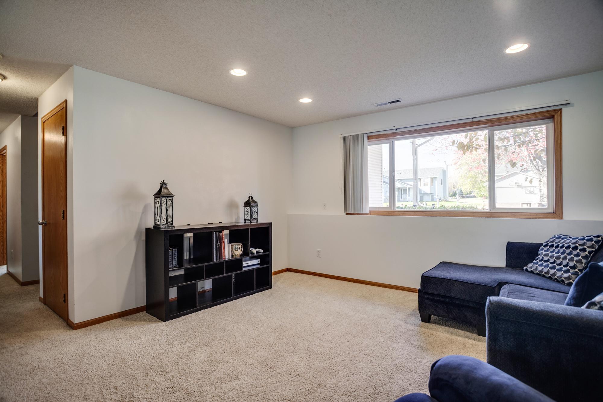348 Columbine Lane