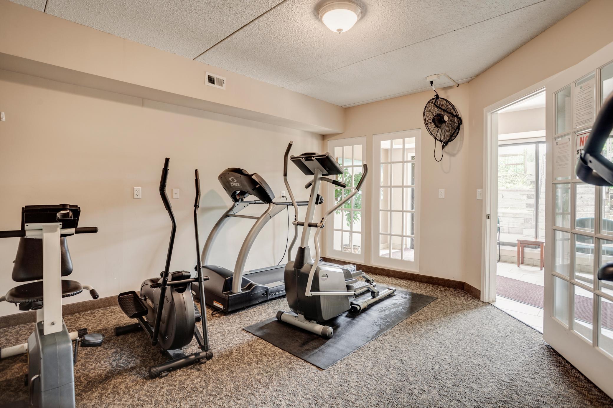 702 Old Settlers Trail Unit: 3