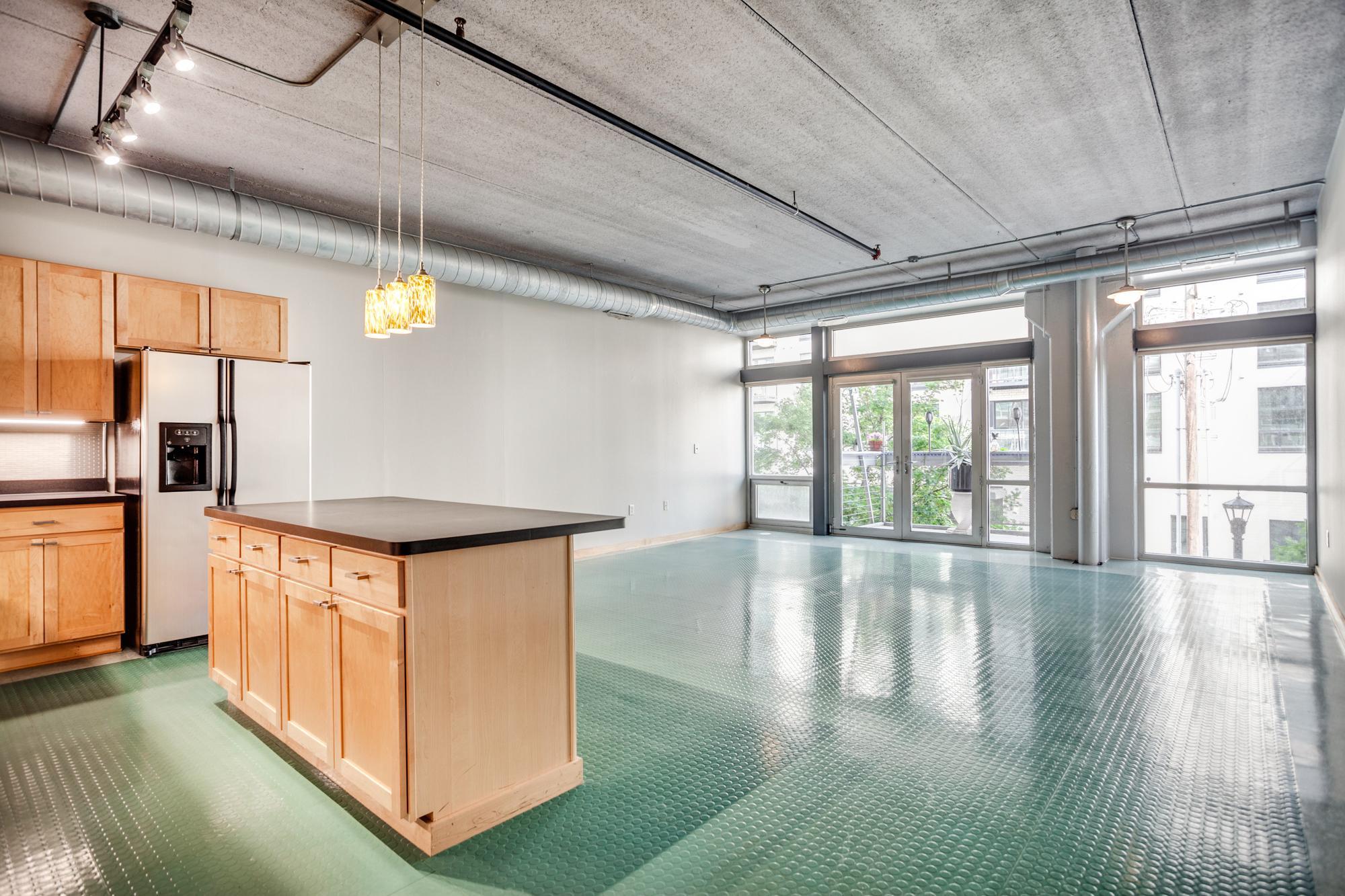 710 N 4th Street Unit: E207