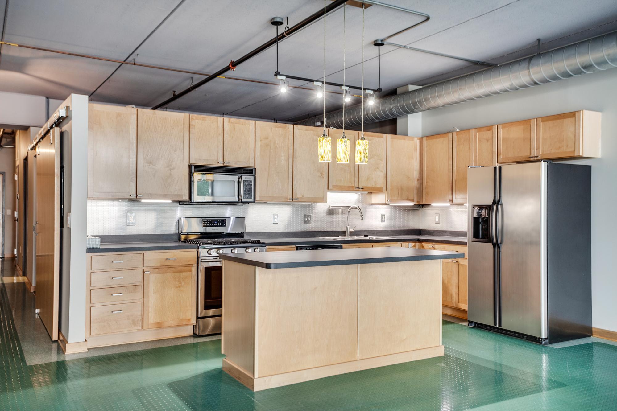 710 N 4th Street Unit: E207