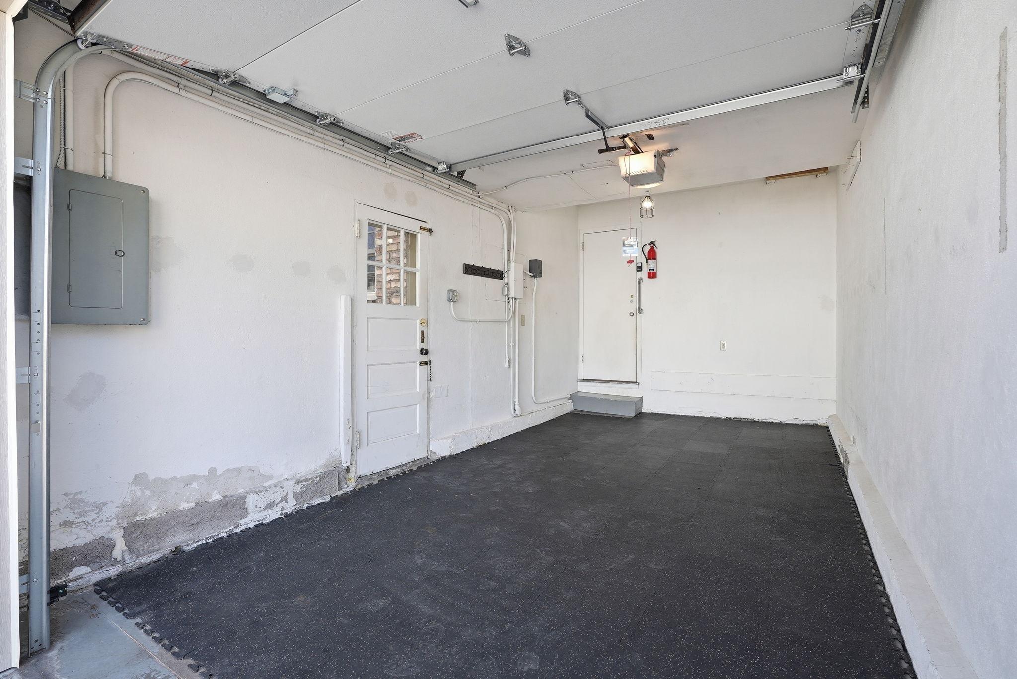 2410 E 43rd Street