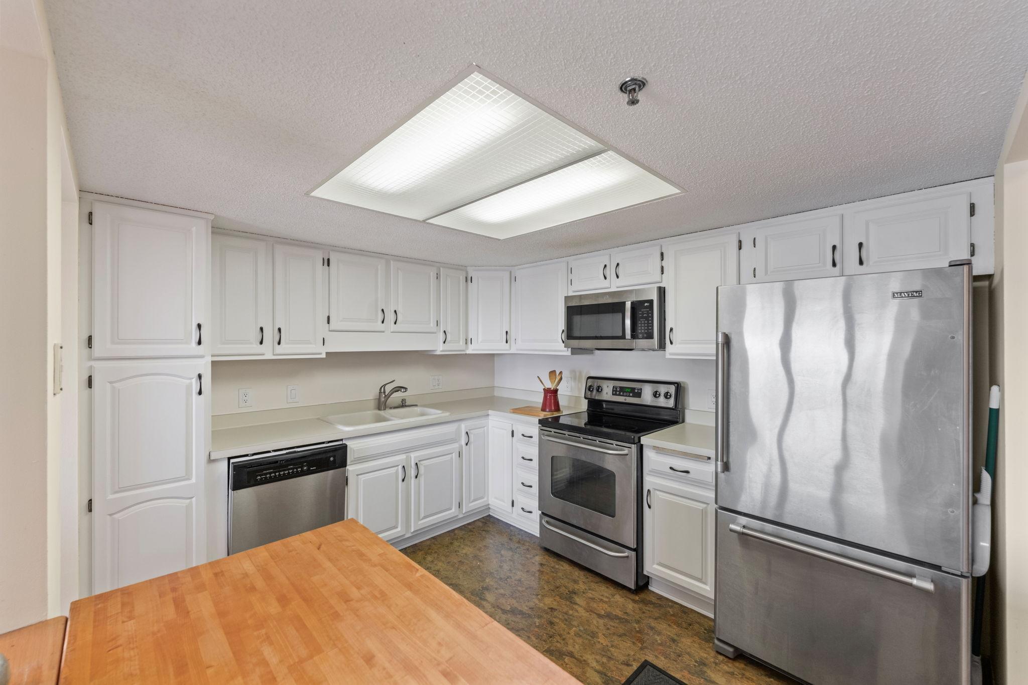 110 1st Avenue NE Unit: F1502