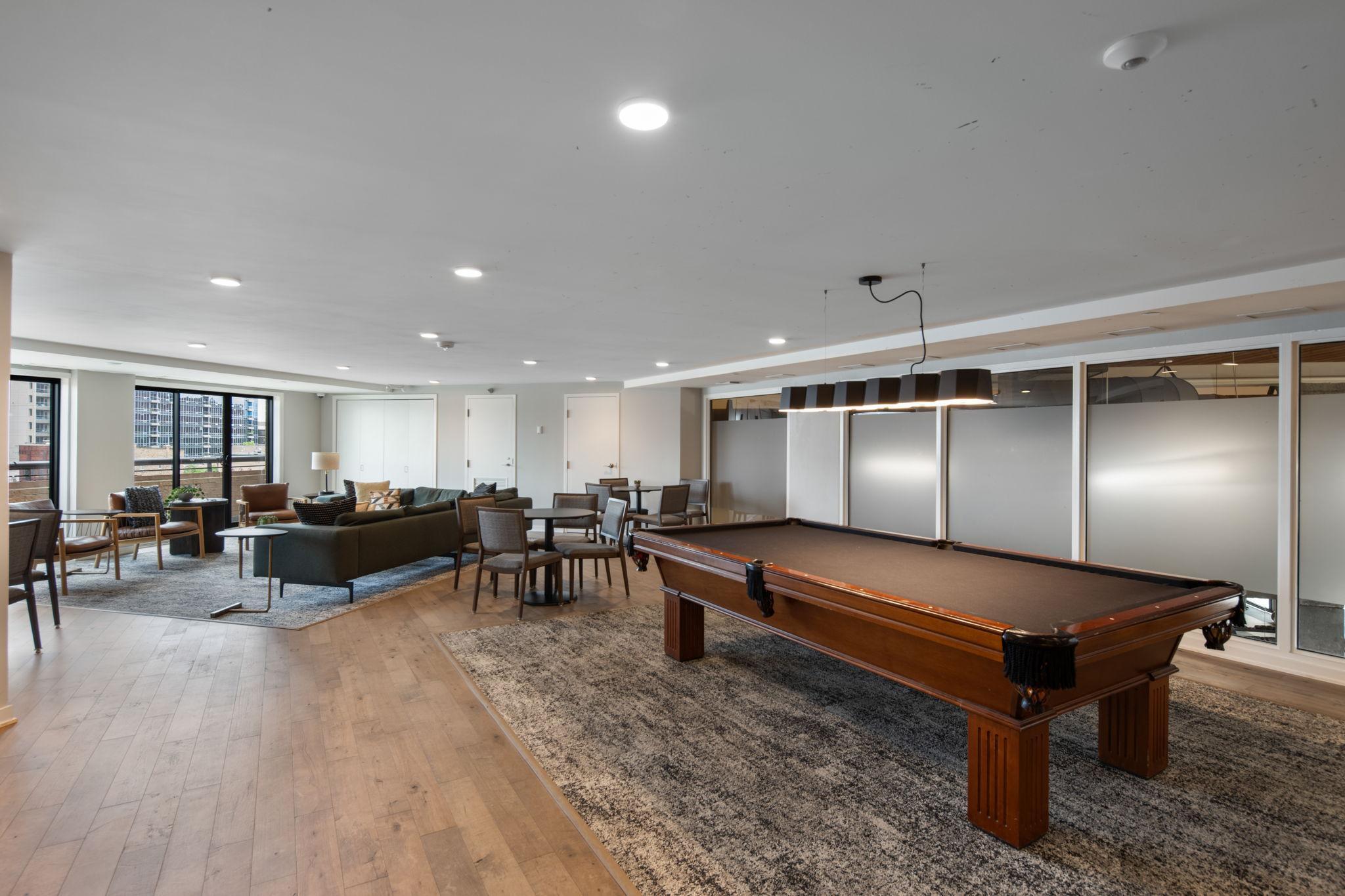 110 1st Avenue NE Unit: F1502