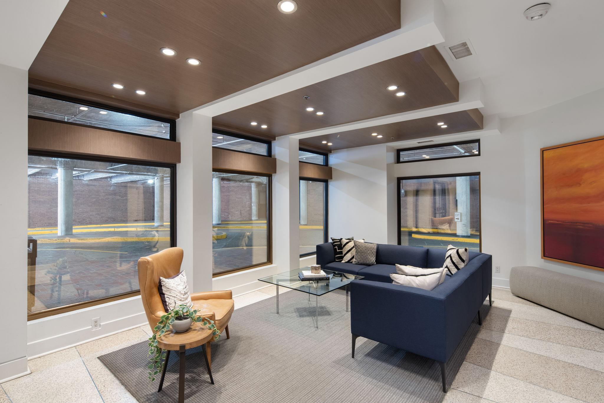 110 1st Avenue NE Unit: F1502
