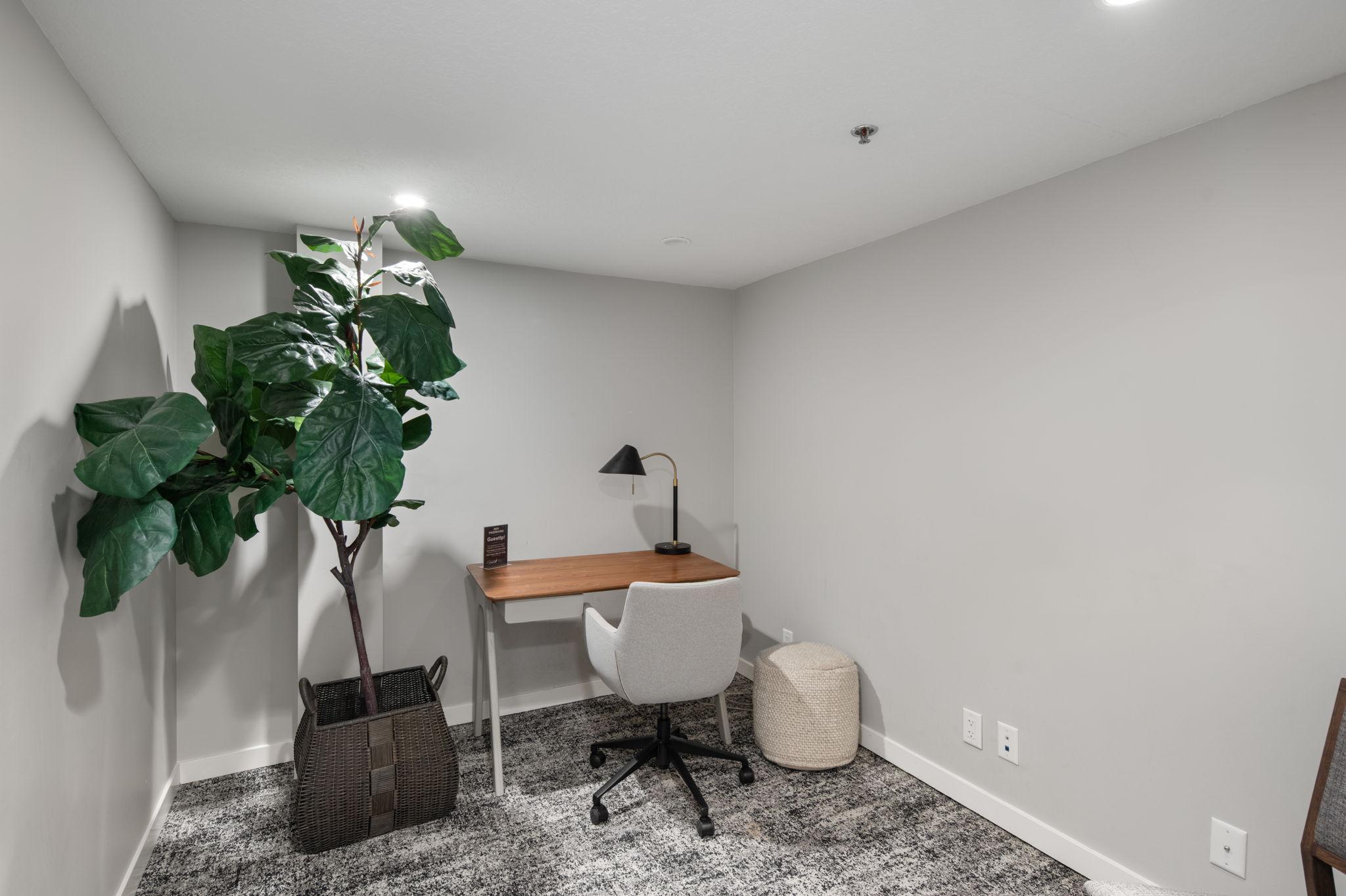 110 1st Avenue NE Unit: F1502