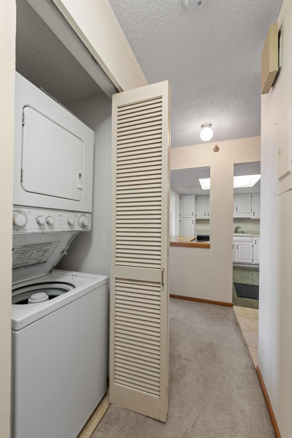 110 1st Avenue NE Unit: F1502