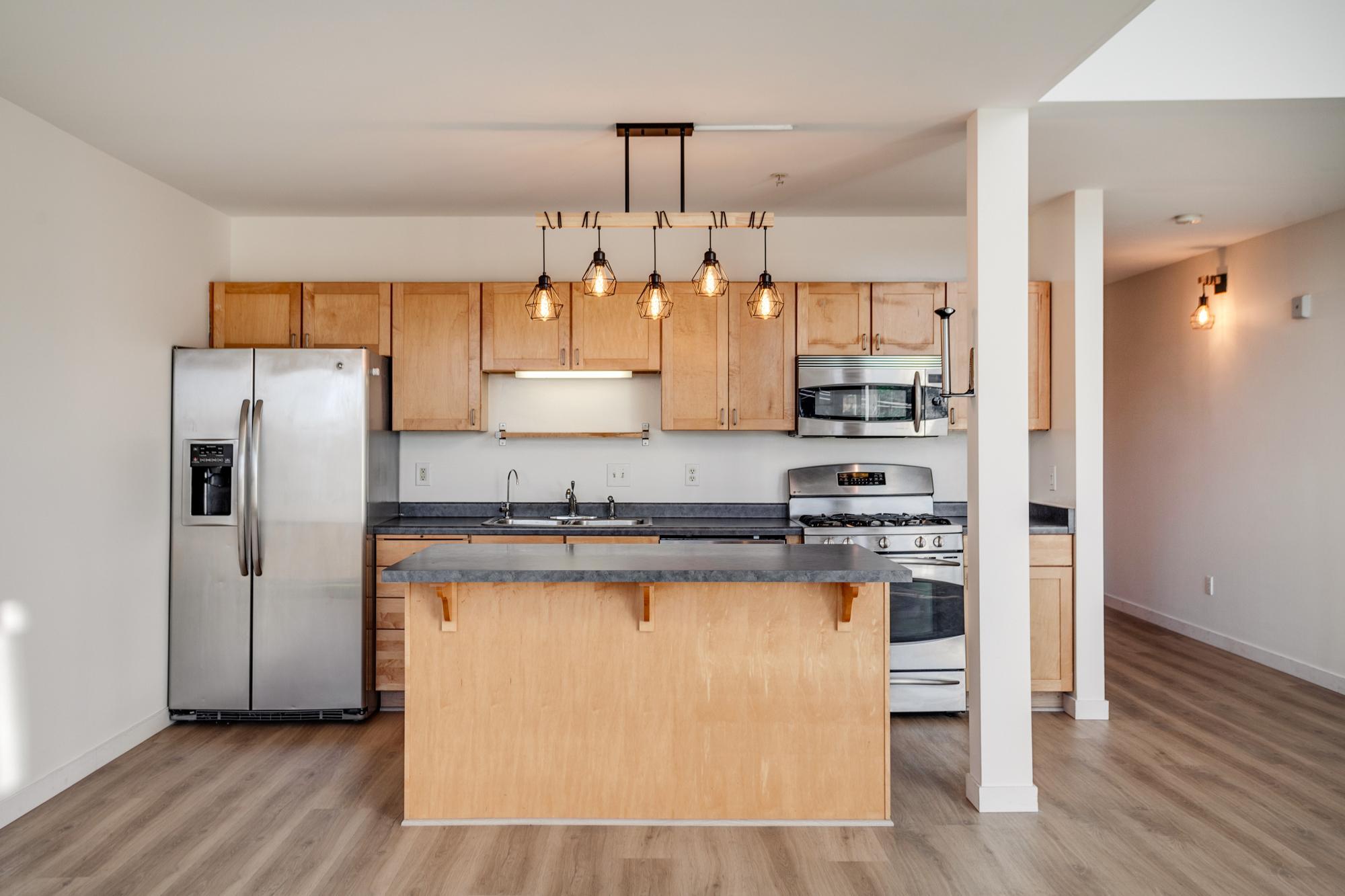 1829 3rd Avenue S Unit: 203