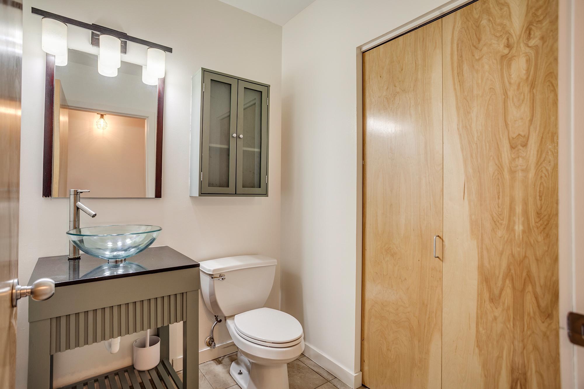 1829 3rd Avenue S Unit: 203