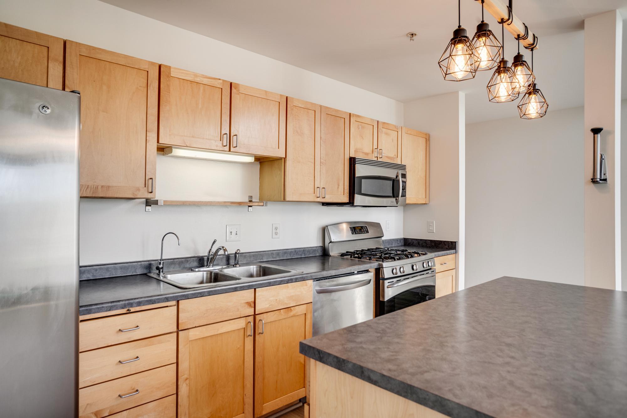 1829 3rd Avenue S Unit: 203