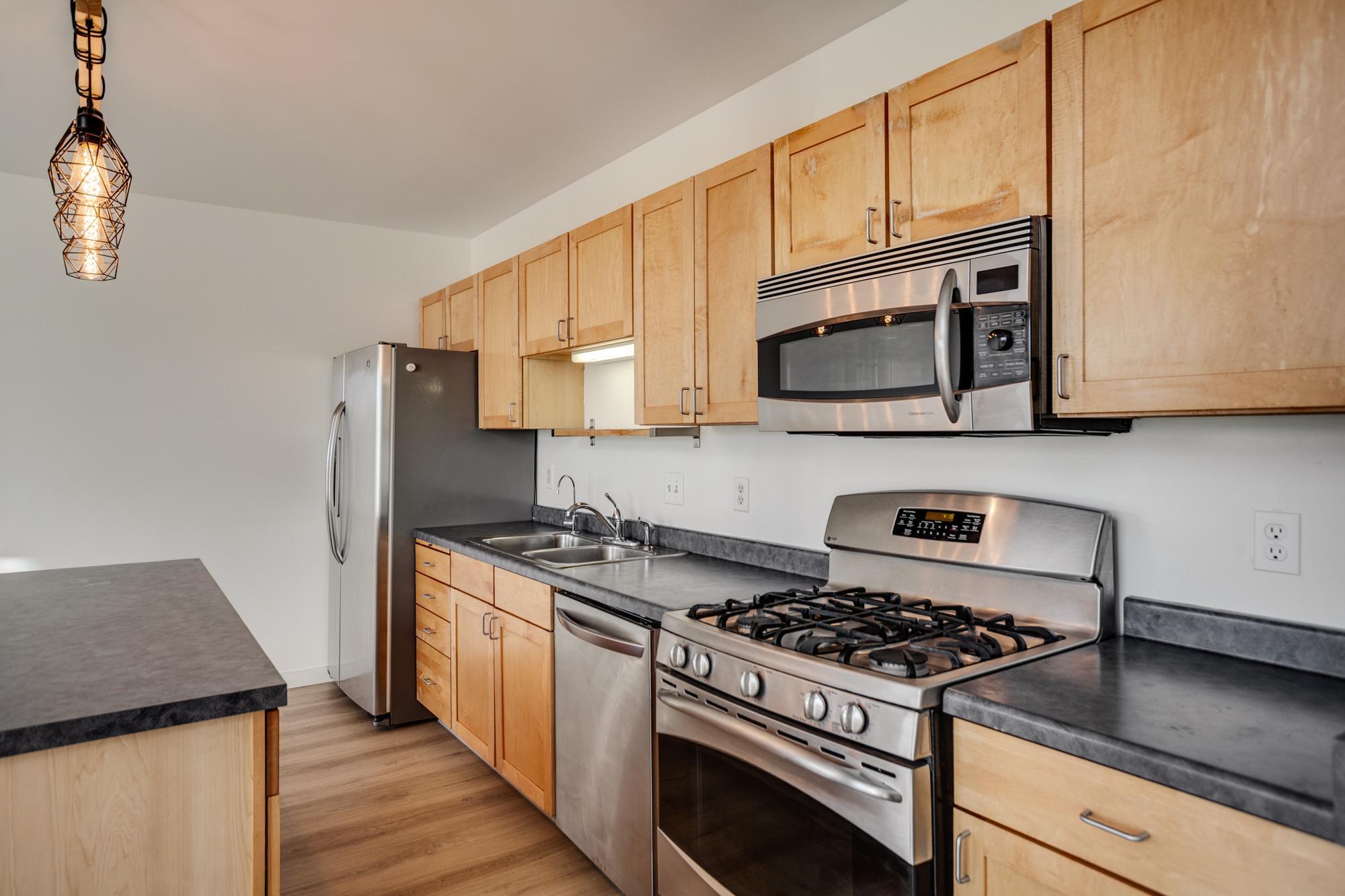 1829 3rd Avenue S Unit: 203