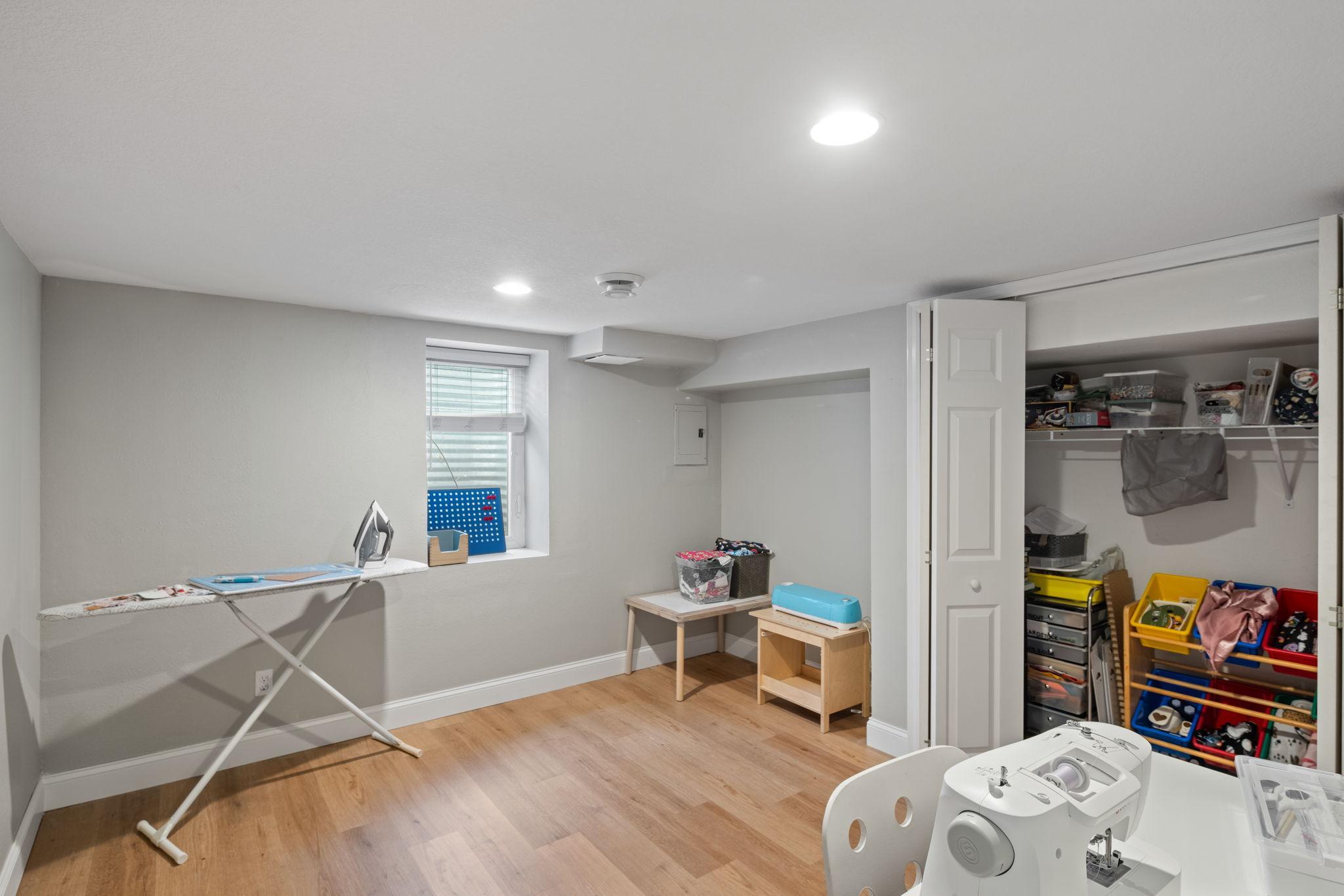2416 Quincy Street NE