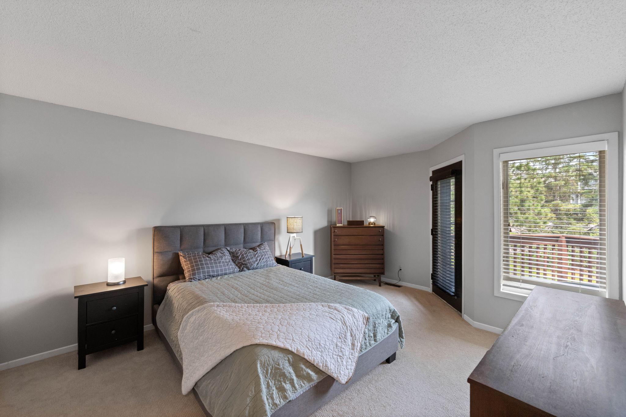 1335 Spencer Road W