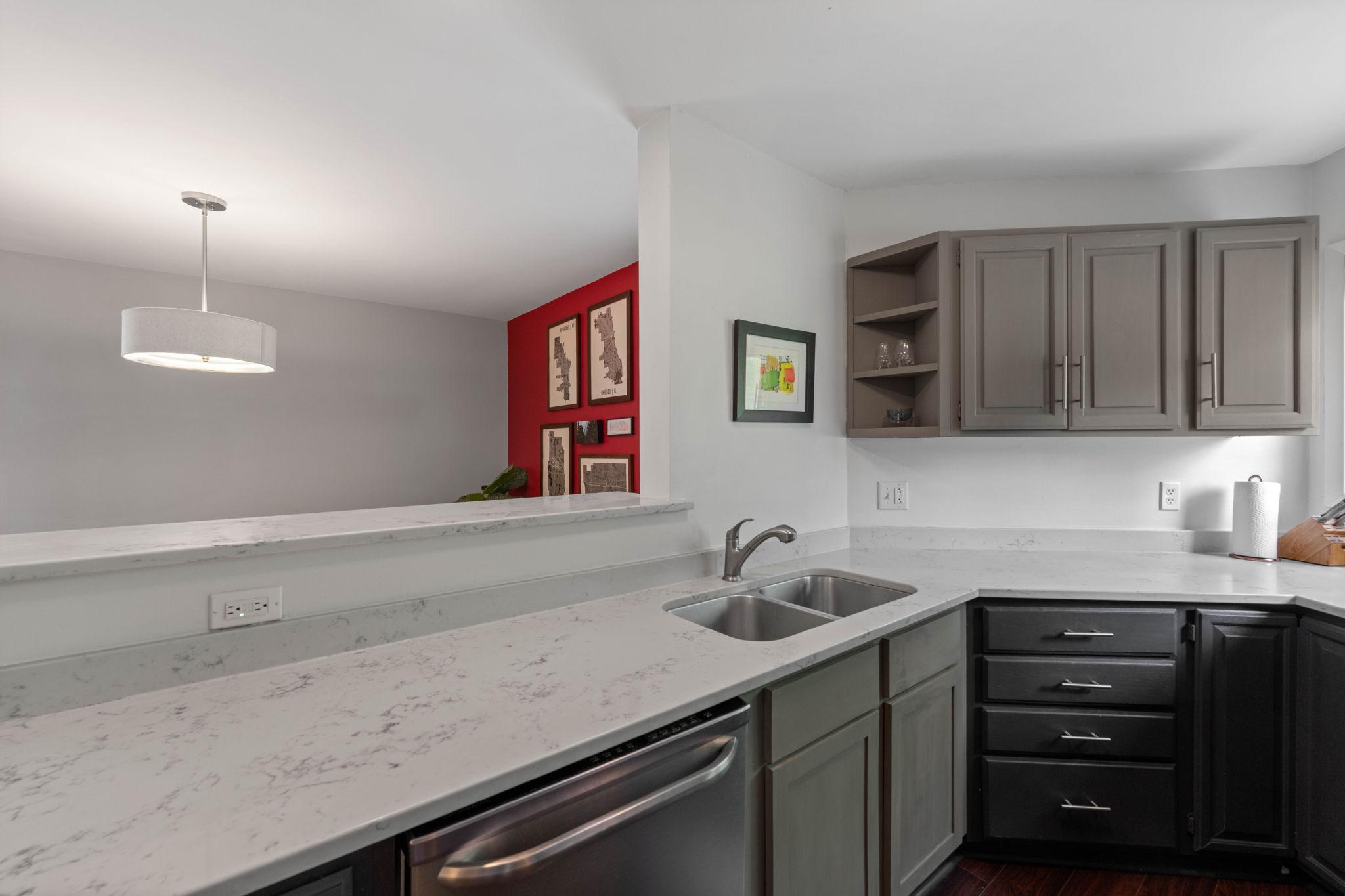 1335 Spencer Road W