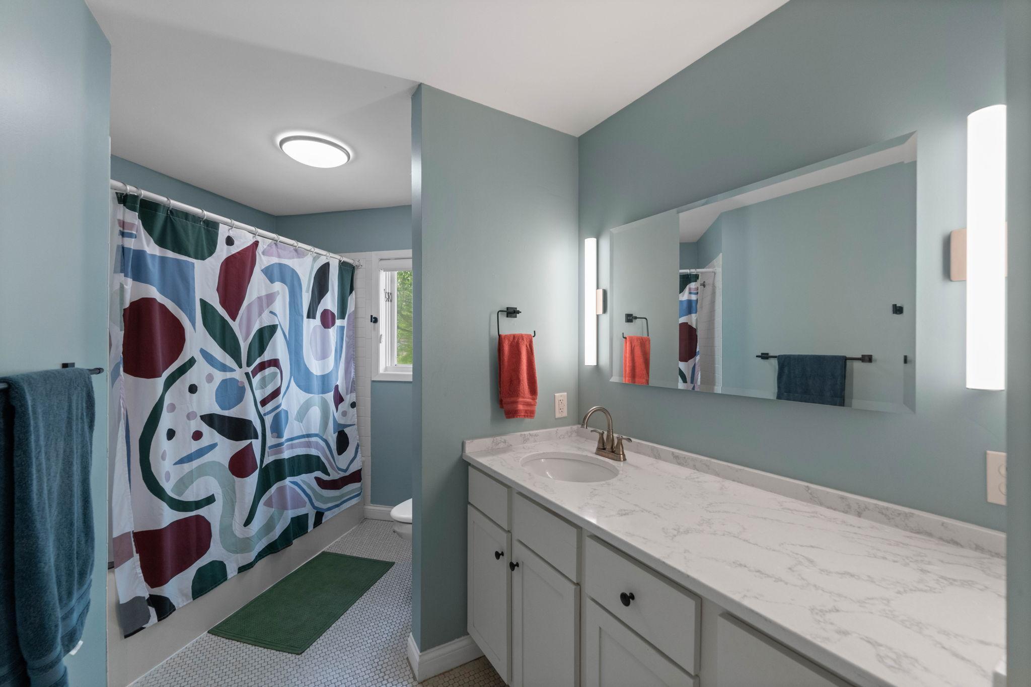 1335 Spencer Road W