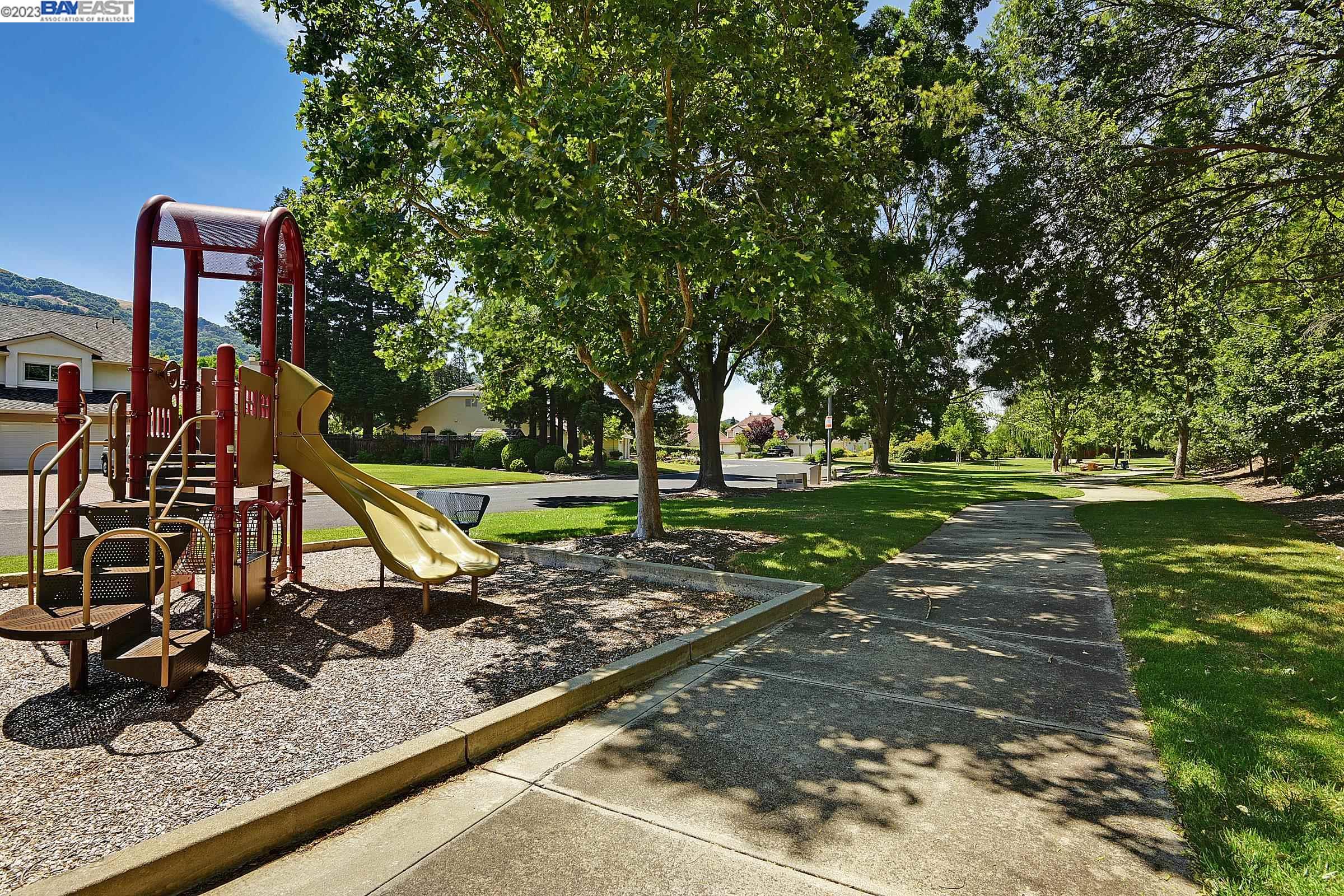 7845 Foothill Knolls Dr