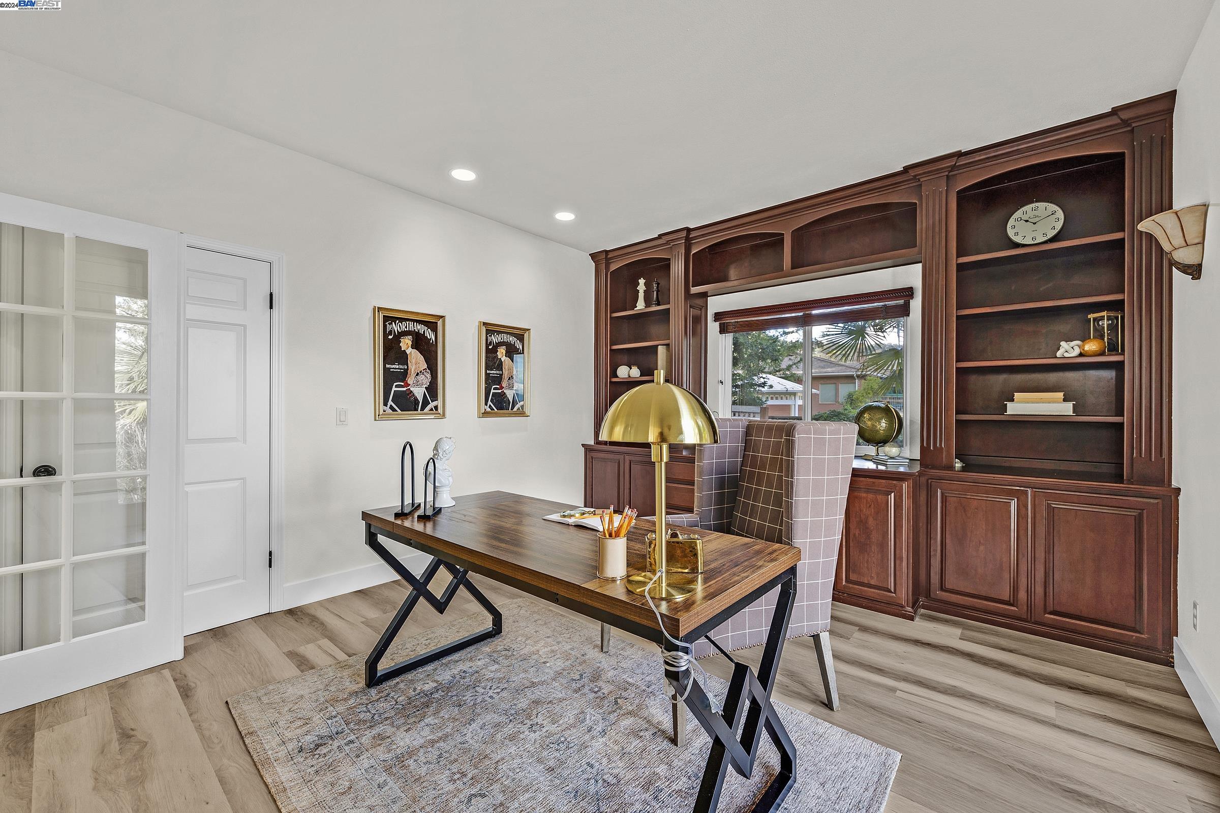 7977 Foothill Knolls Dr