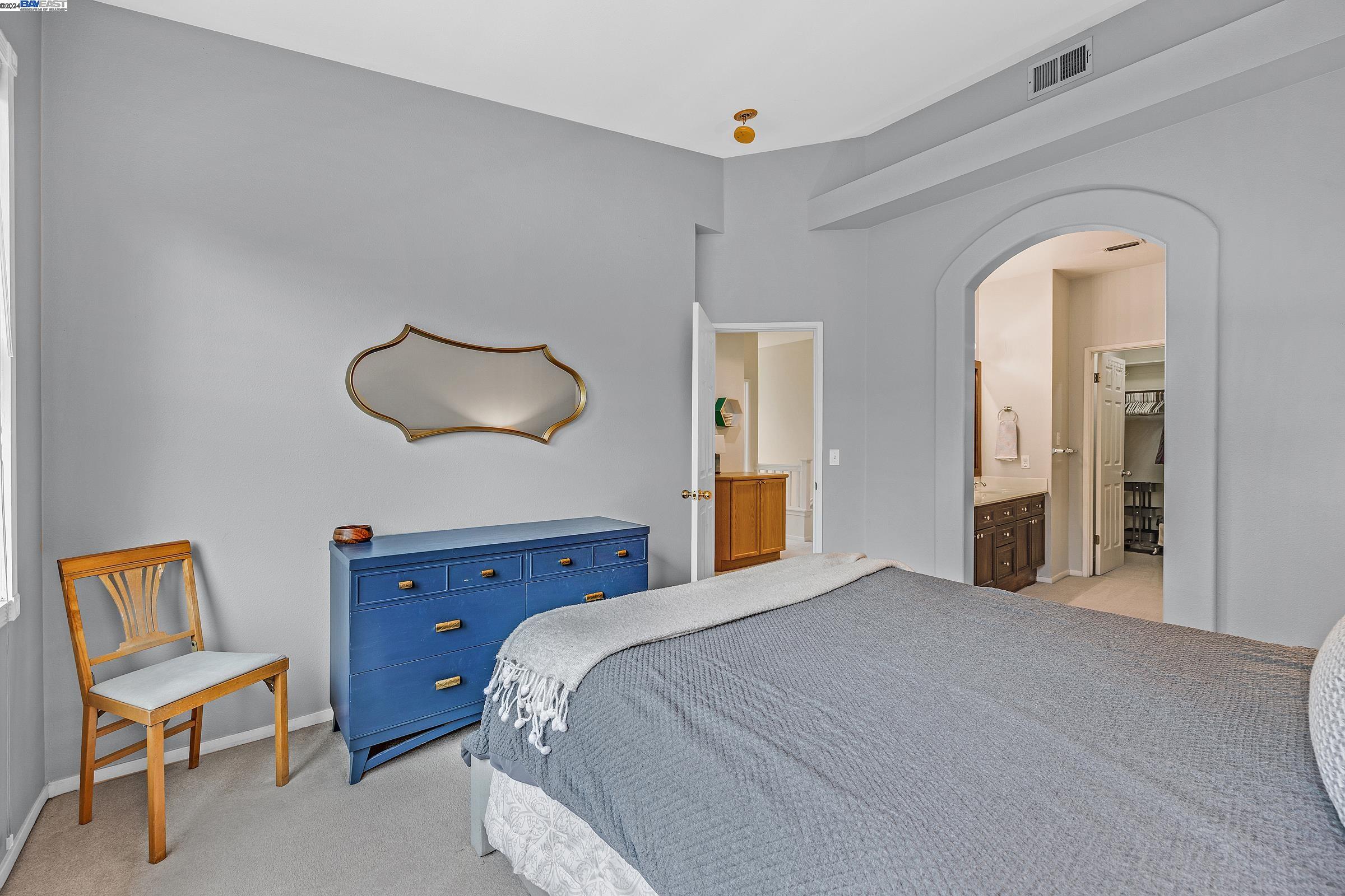 3207 Coyote Cir