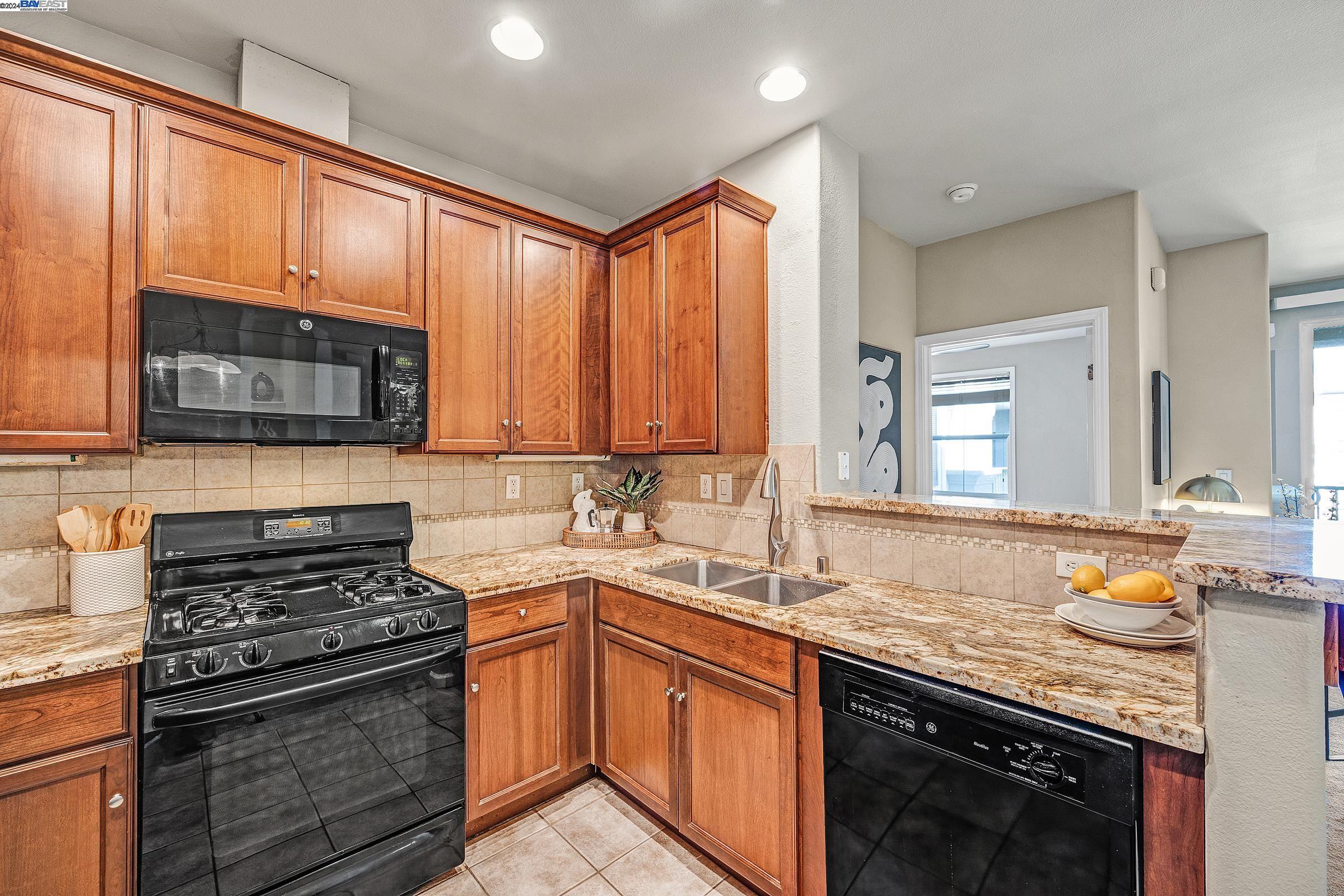 3275 Dublin Blvd Unit: 317