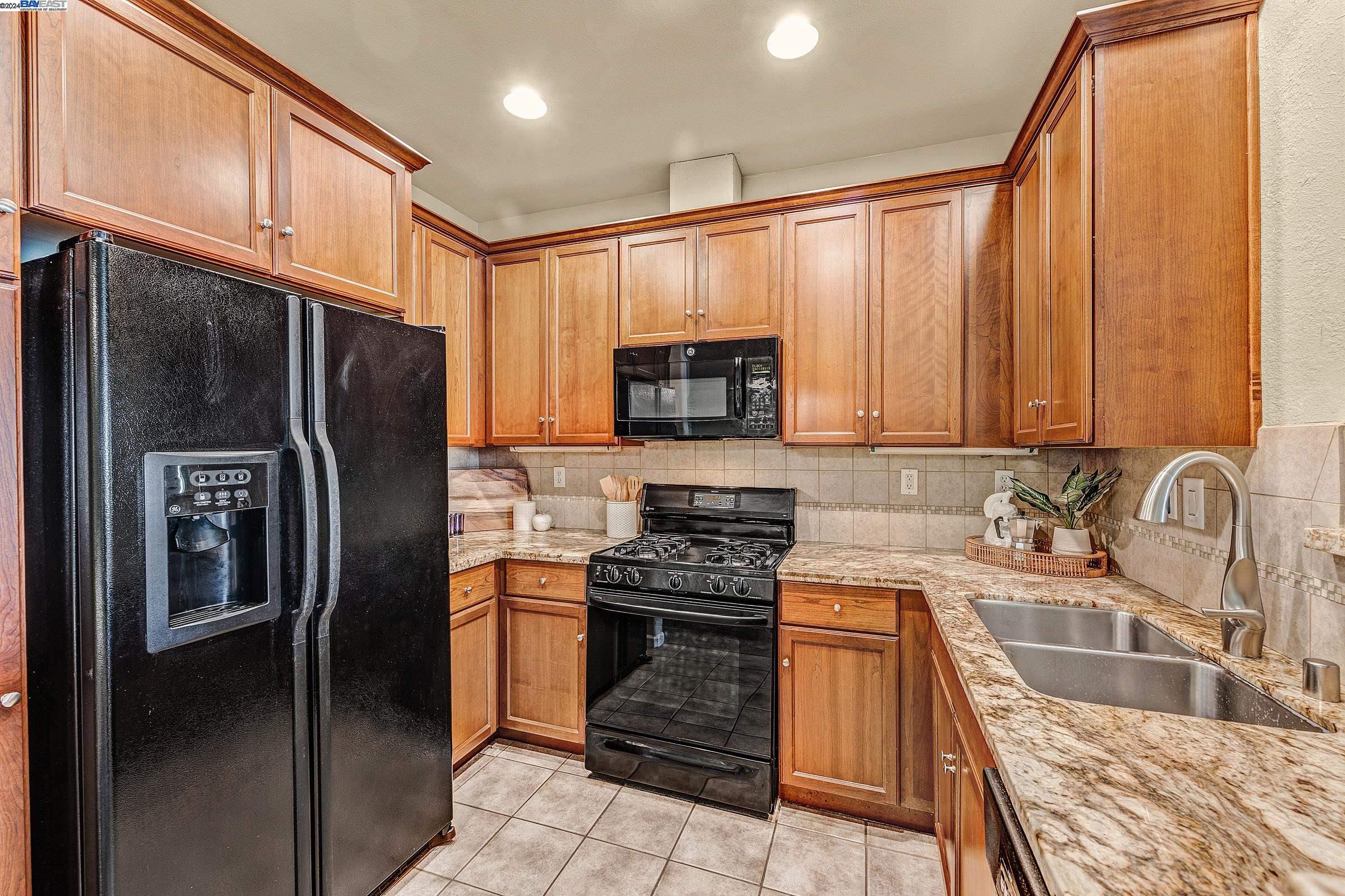 3275 Dublin Blvd Unit: 317