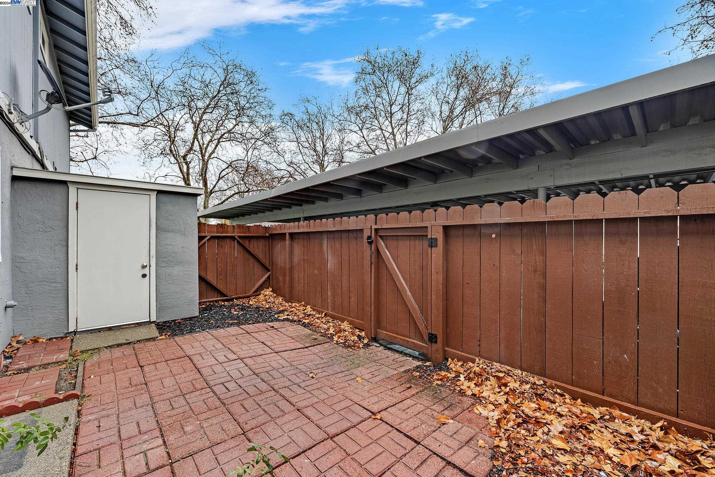 3186 Pawnee Way