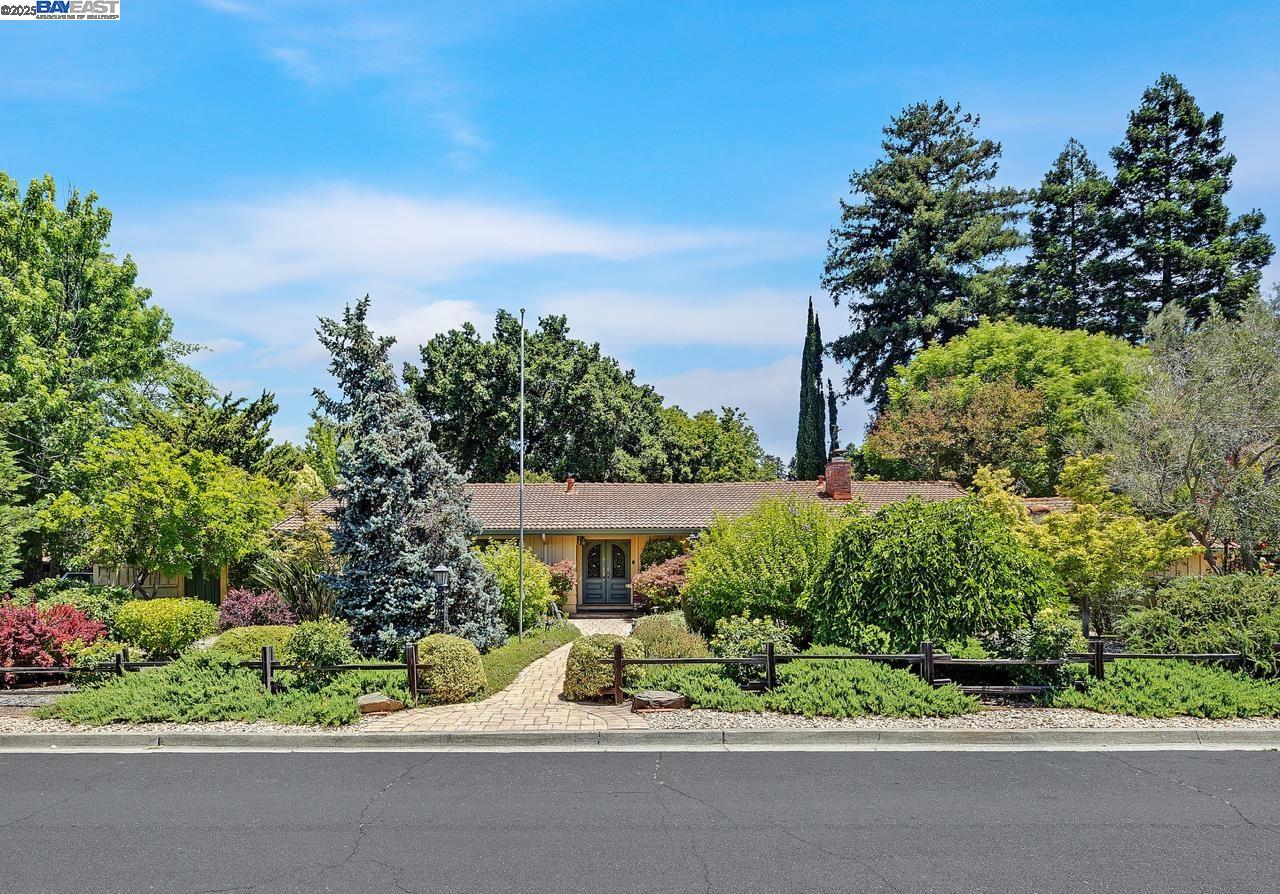 2849 Mi Elana Cir