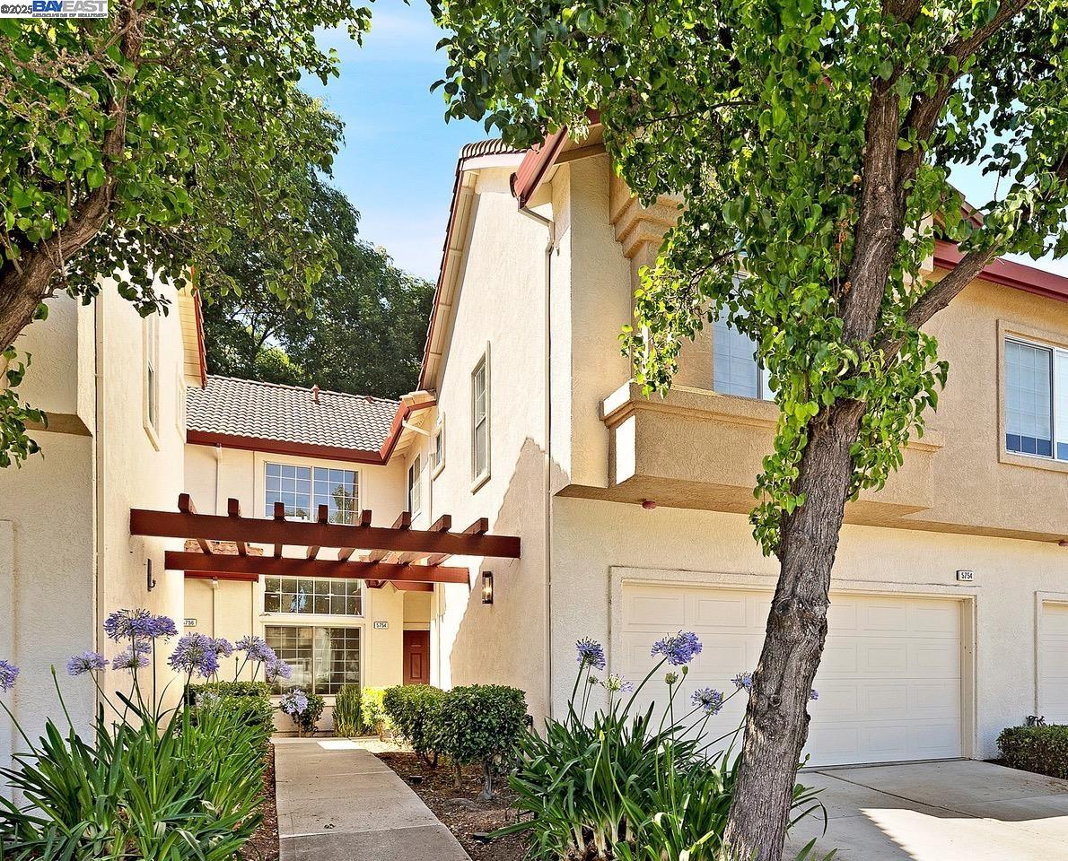 5754 Belleza Dr