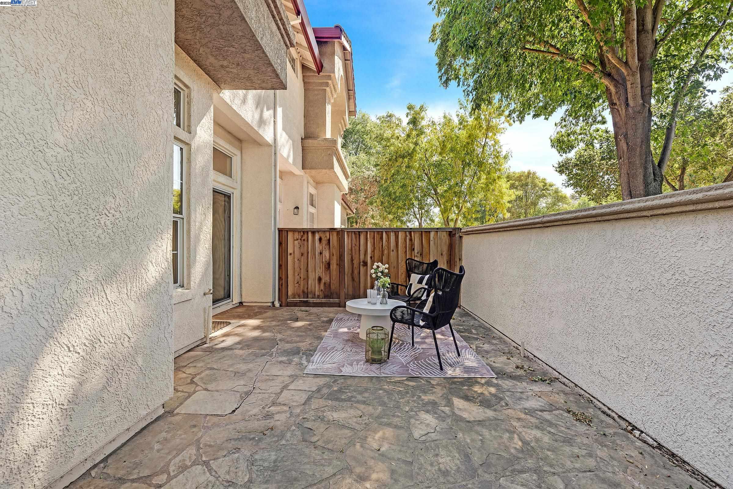5754 Belleza Dr