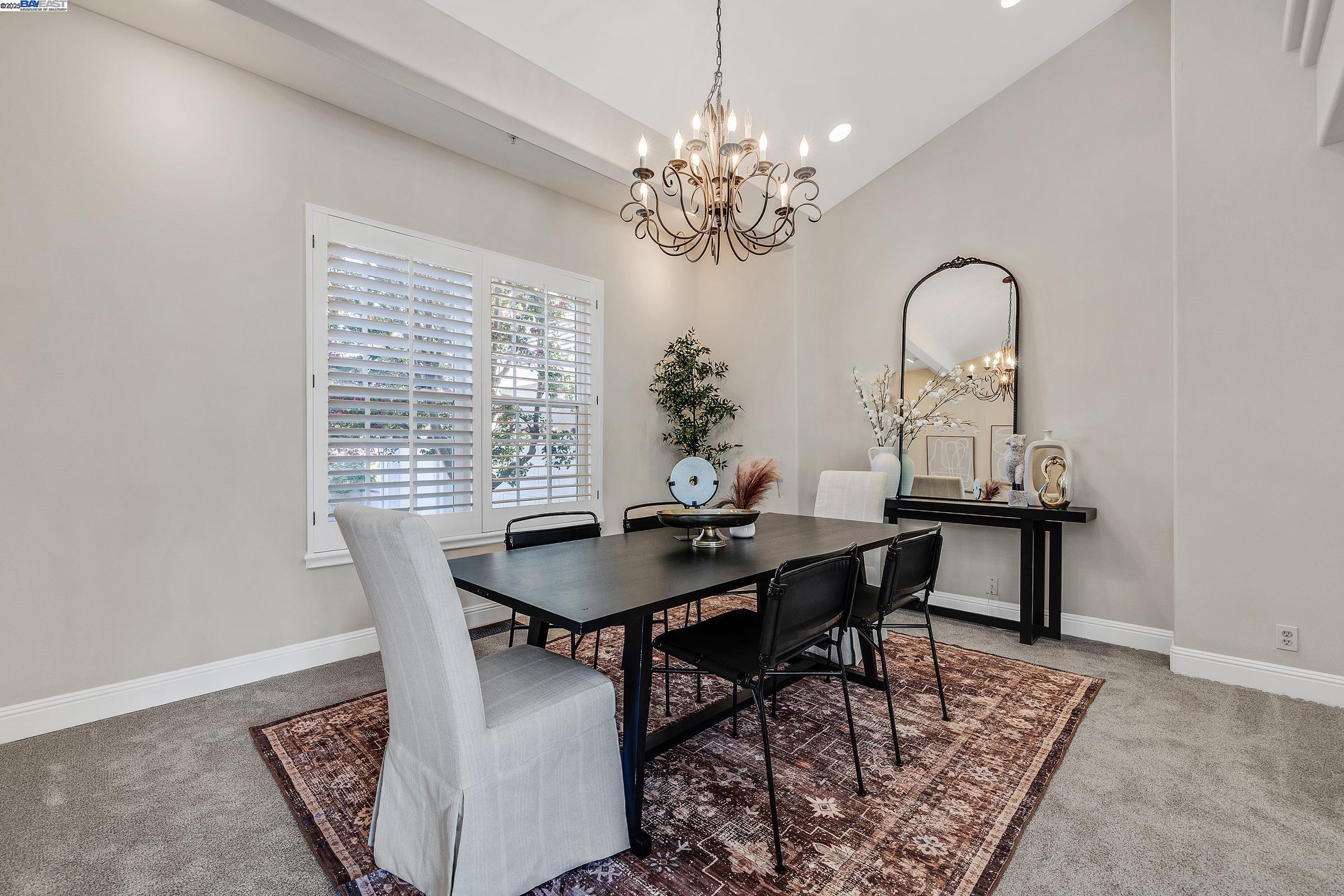 2389 E Ruby Hill Dr