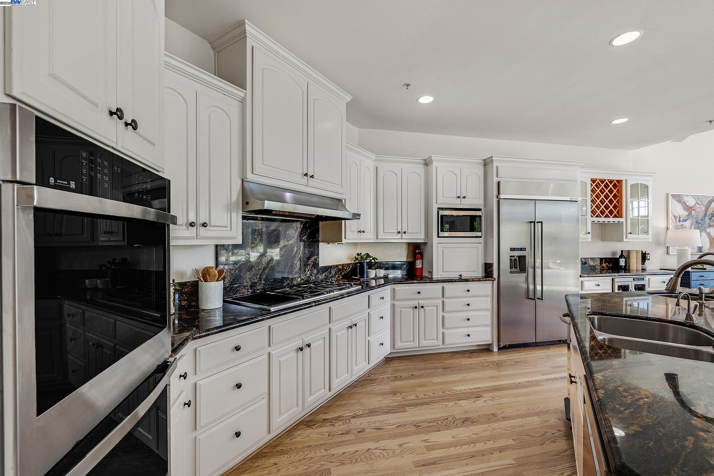 2389 E Ruby Hill Dr