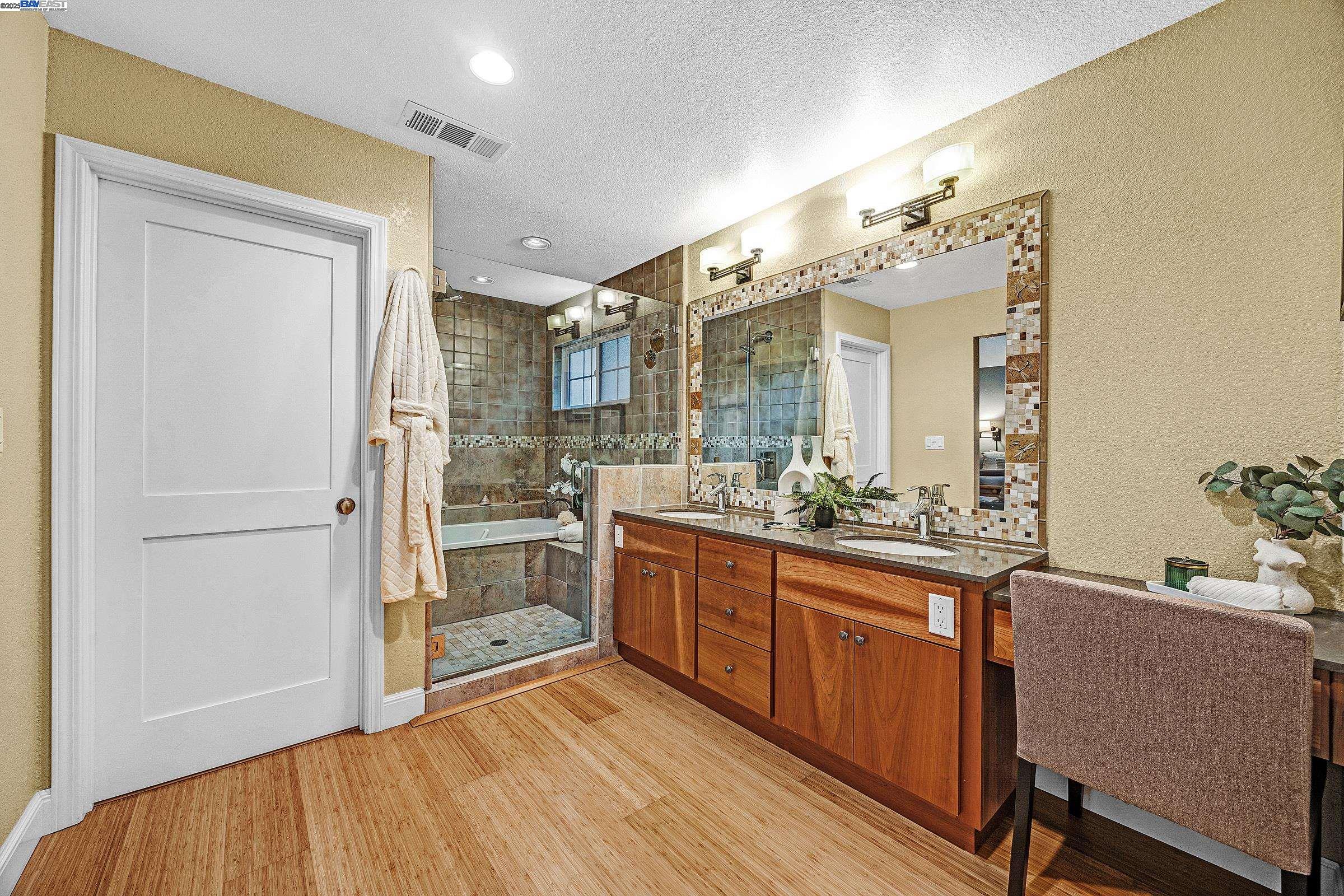 3431 Windsor Ct