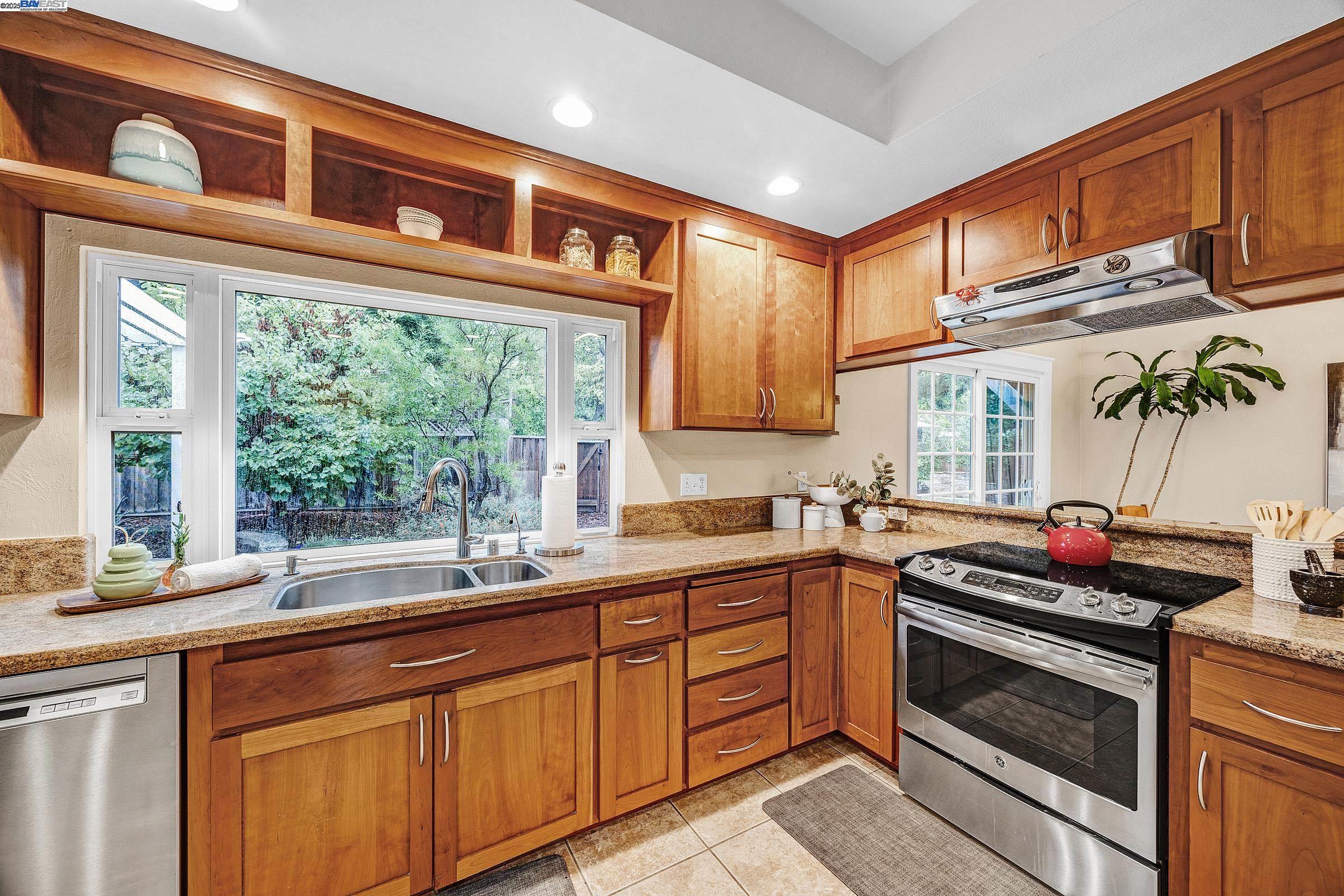 3431 Windsor Ct
