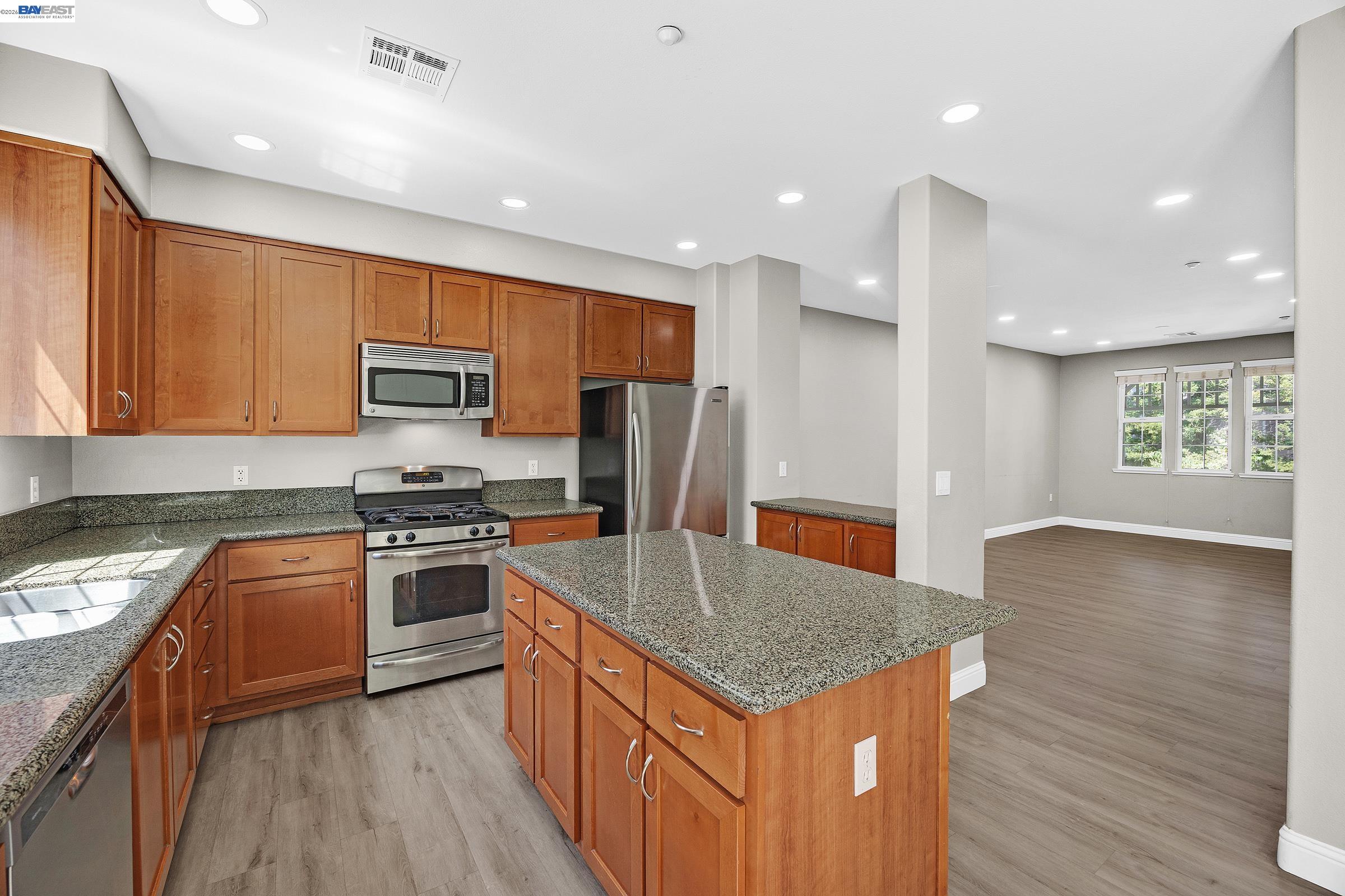 259 Birch Creek Dr