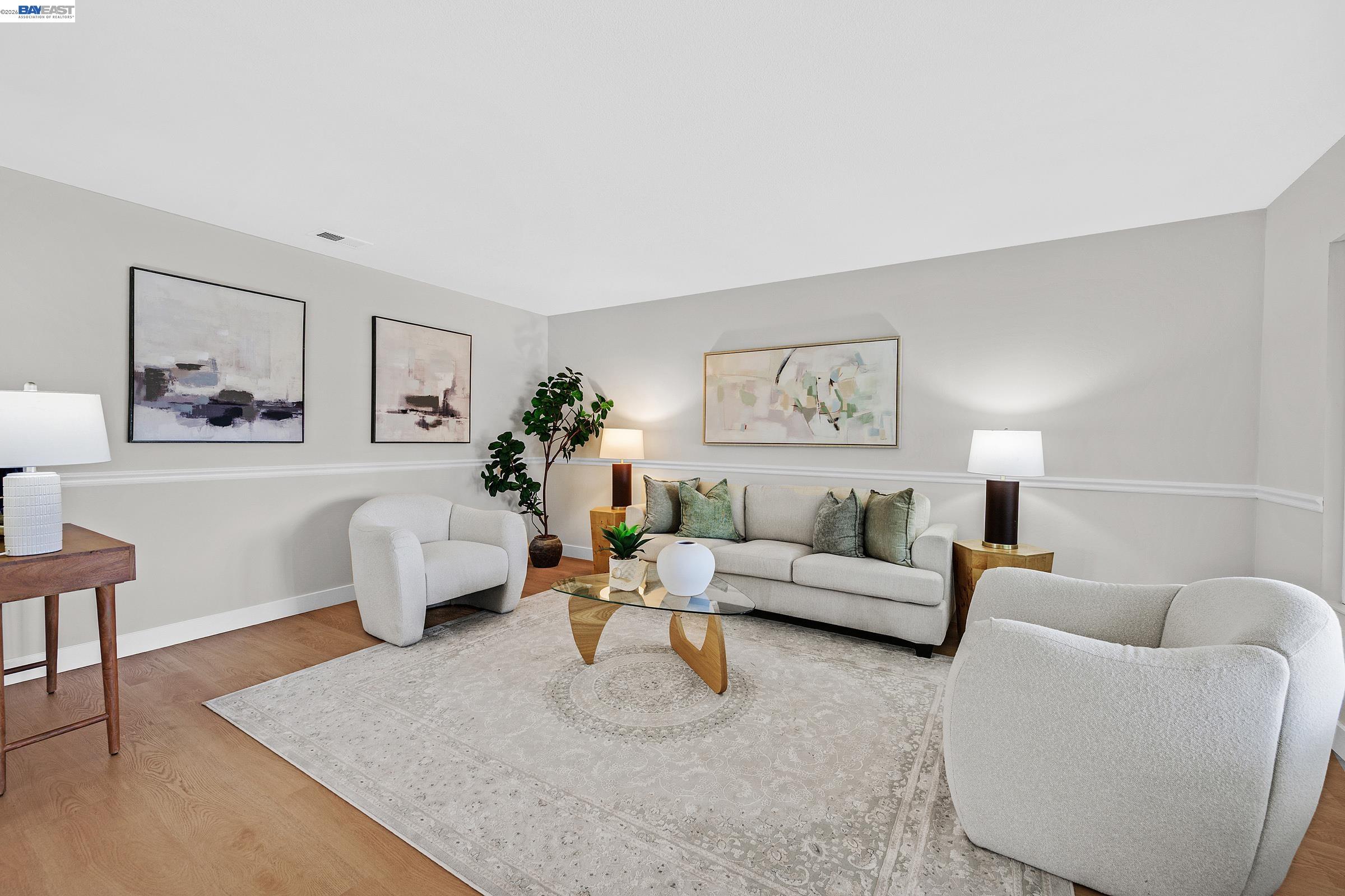 6877 Rayland Ct