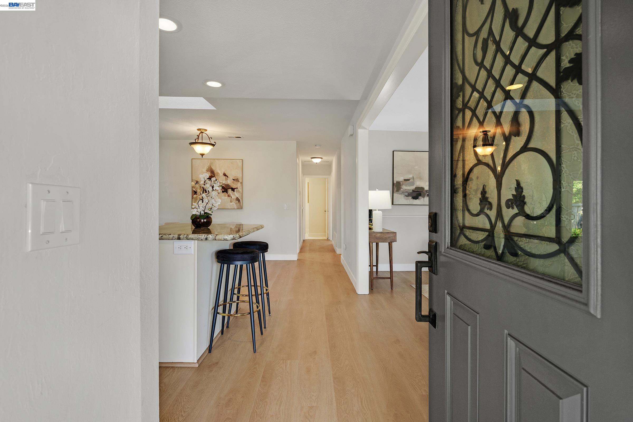 6877 Rayland Ct