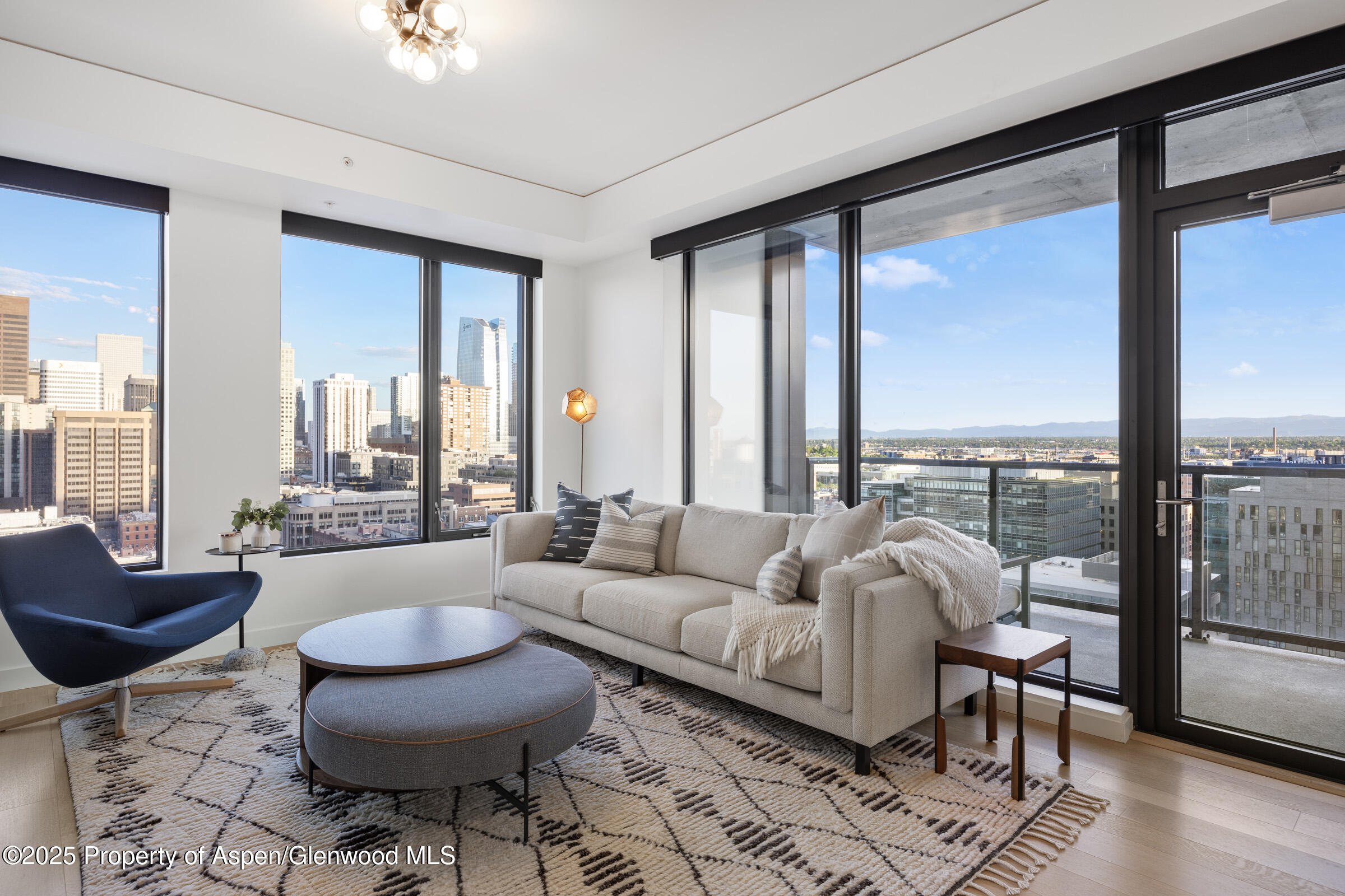 1750 WEWATTA Street, #1720