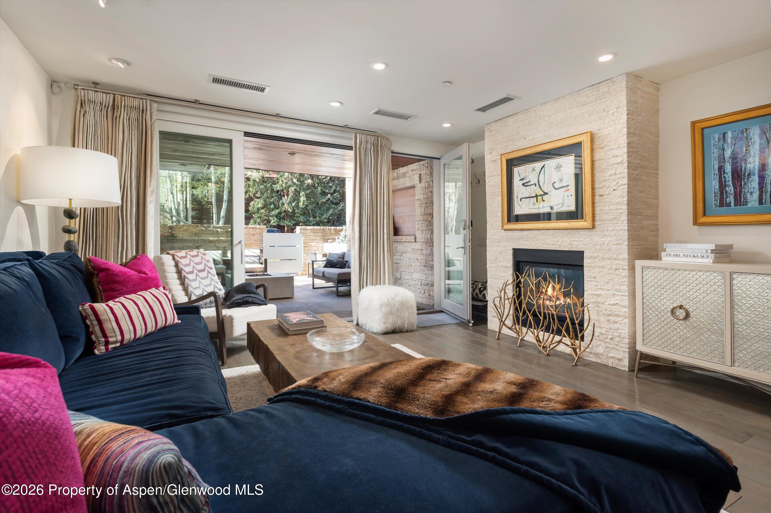 100 E Cooper Avenue 5