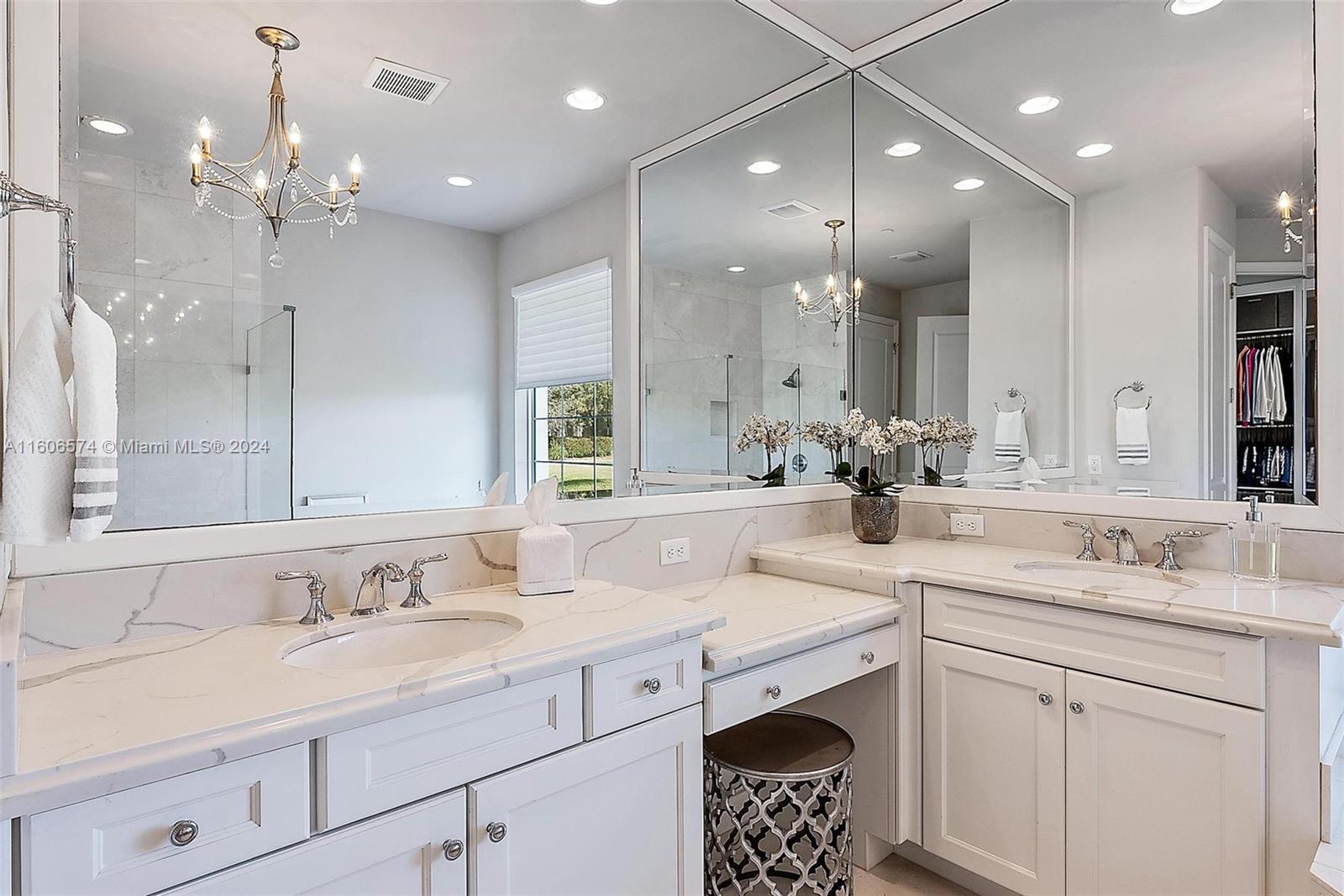 175 Tresana Blvd # 135