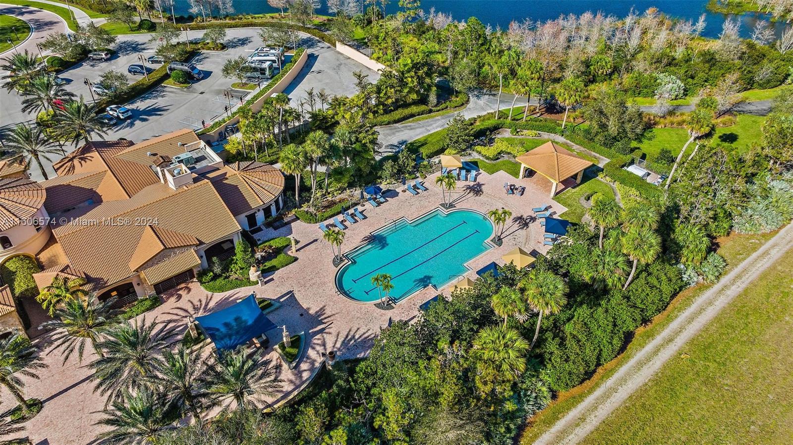 175 Tresana Blvd # 135