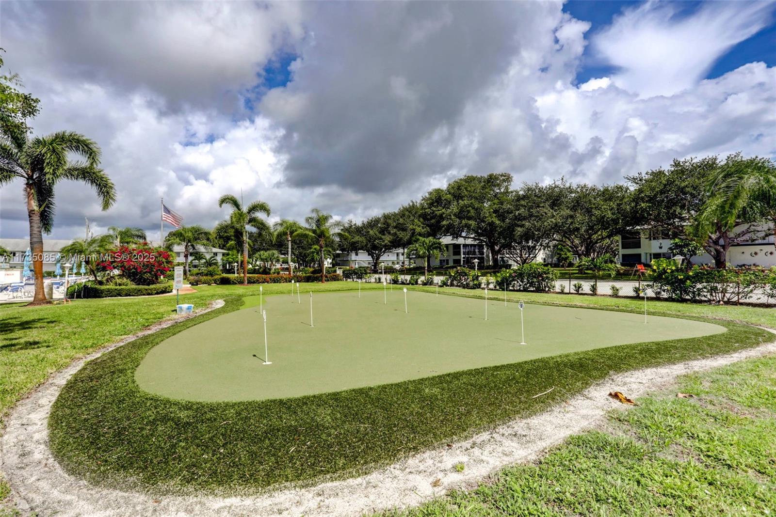 5 Westwood Ave # 105D