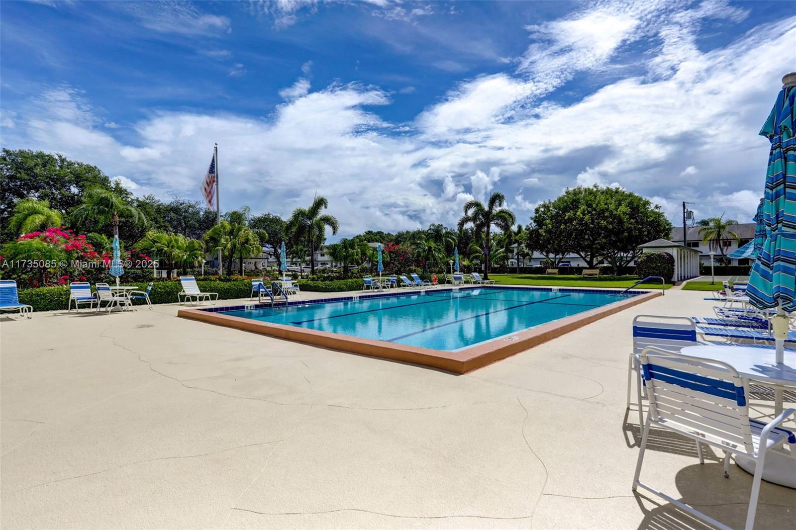 5 Westwood Ave # 105D