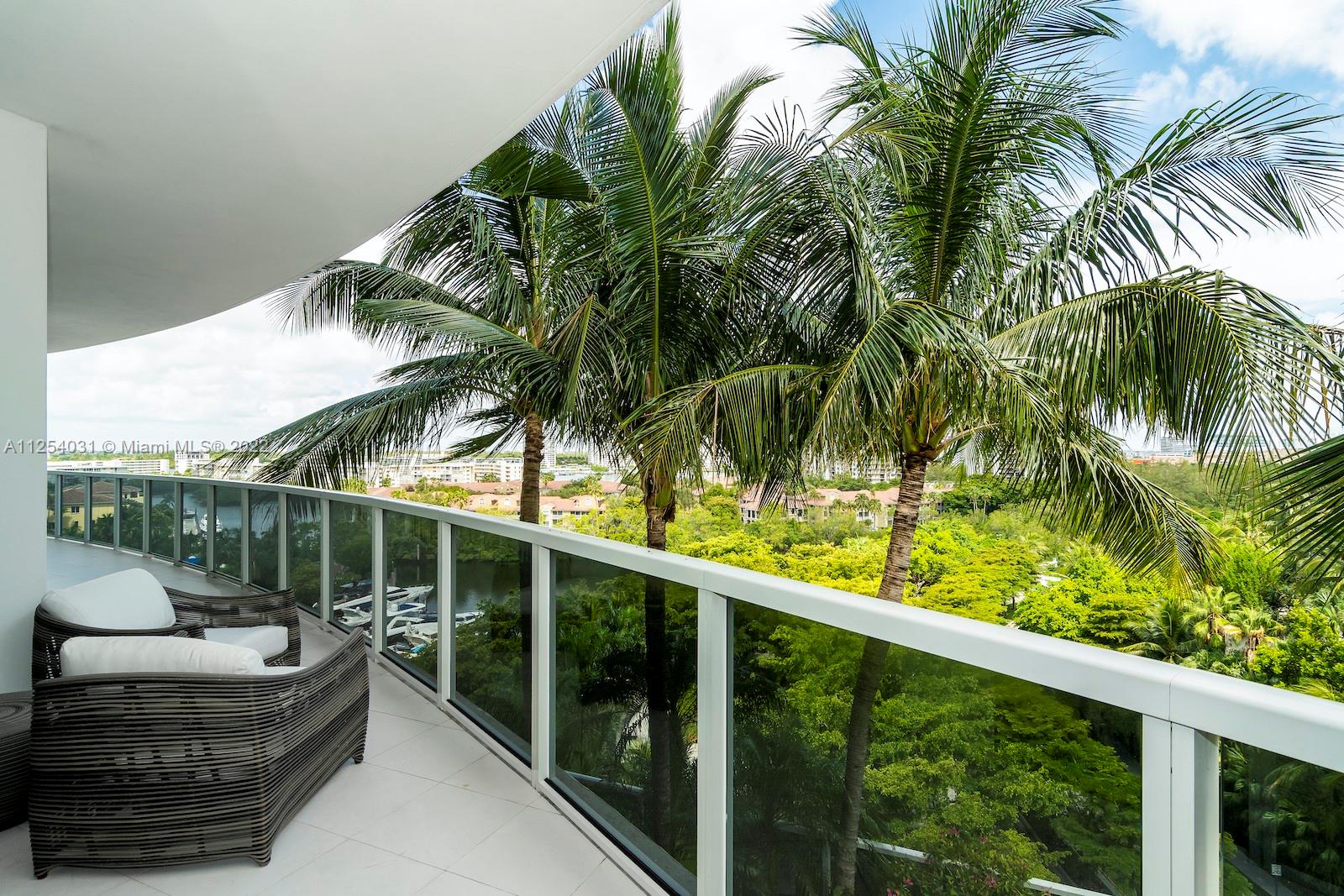 4100 Island Blvd # 704