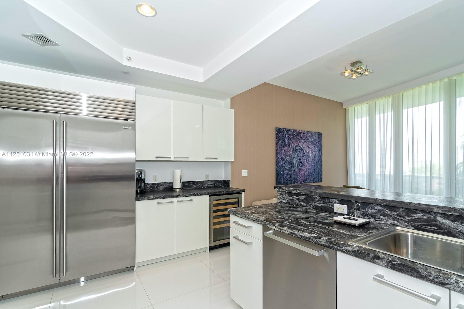 4100 Island Blvd # 704