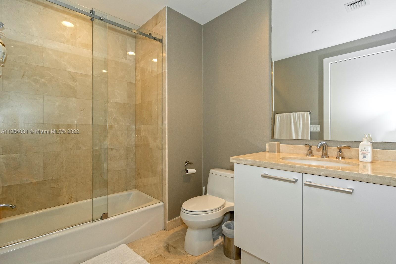 4100 Island Blvd # 704